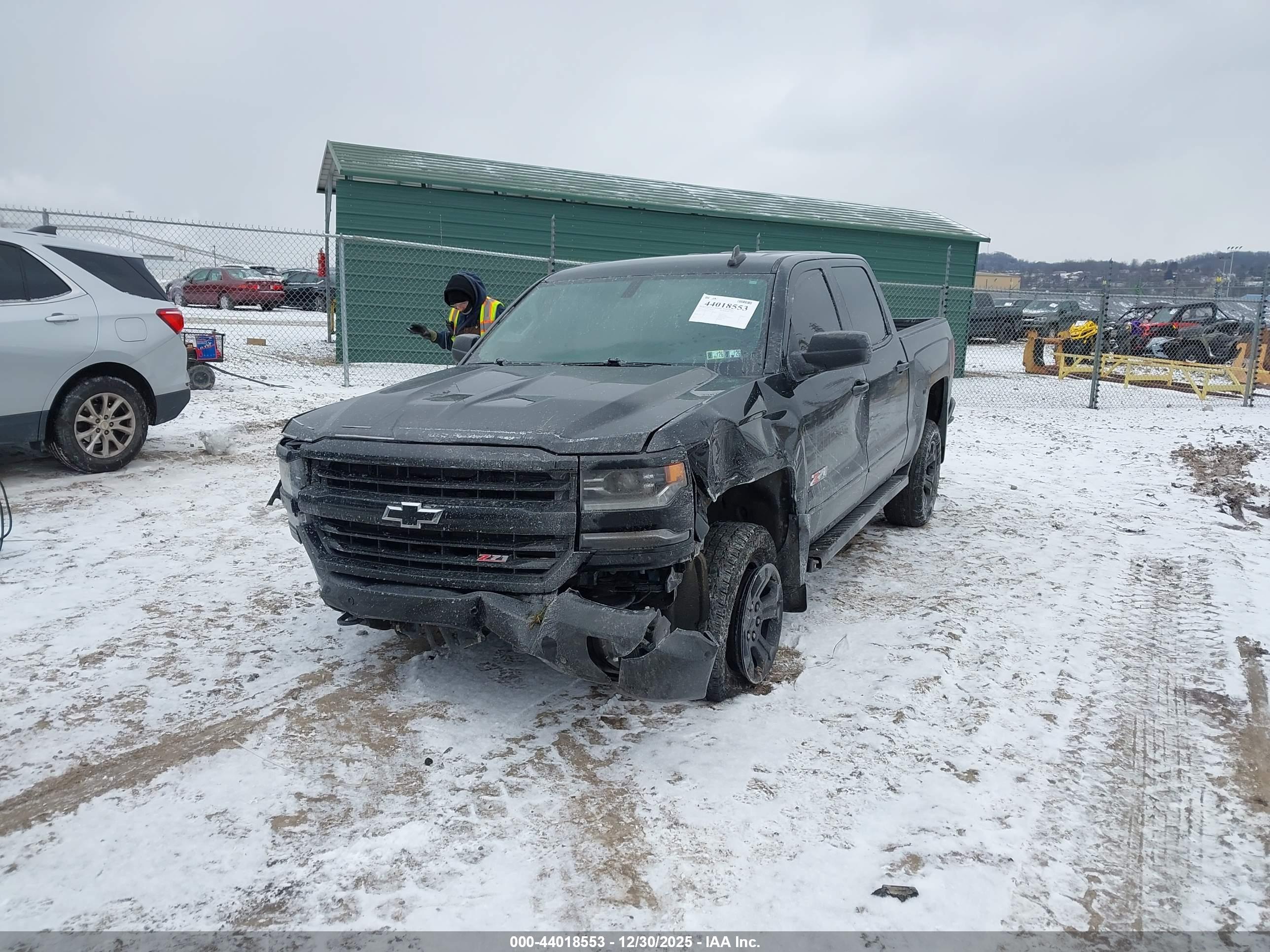 CHEVROLET SILVERADO image 2