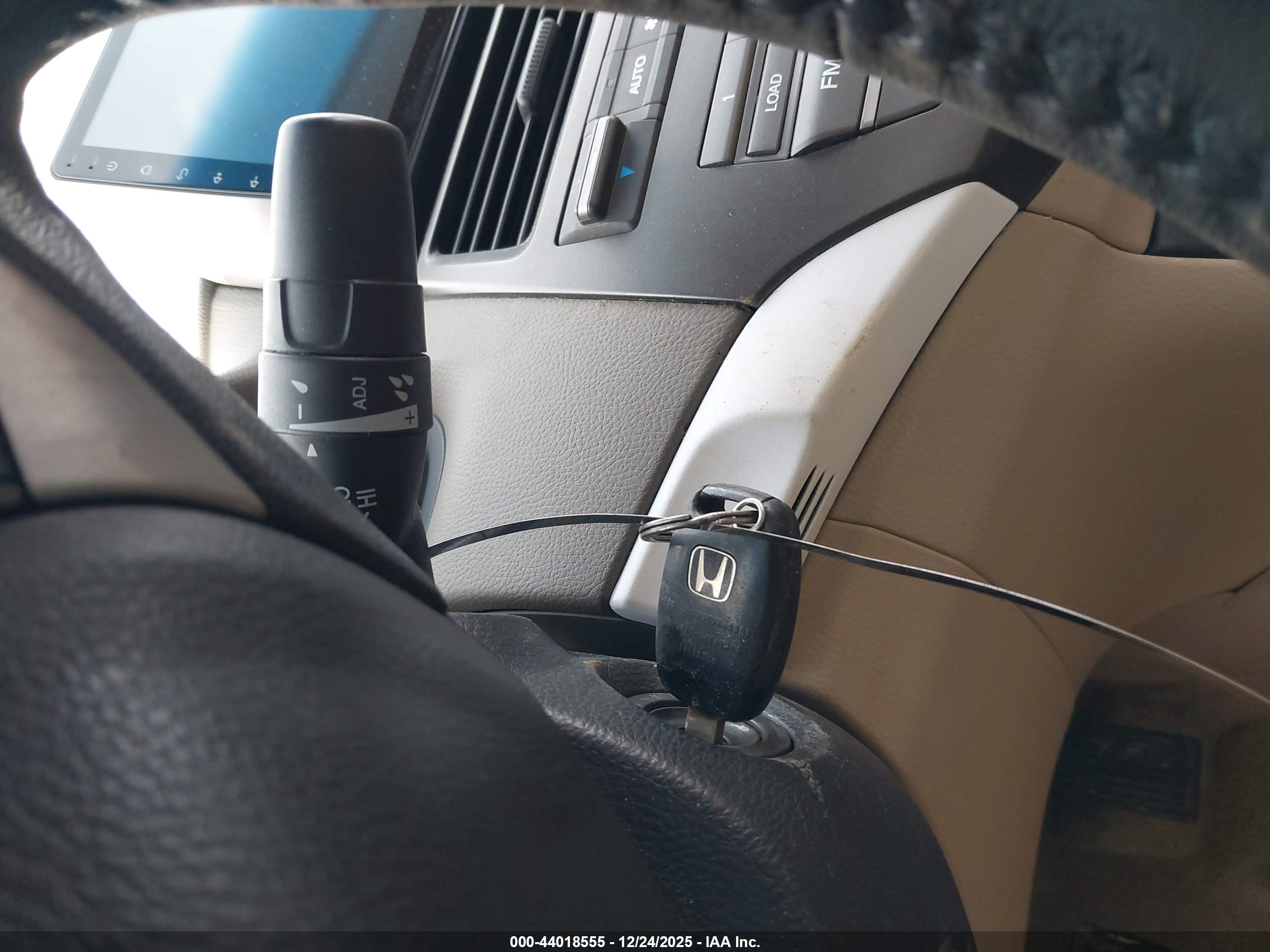 HONDA ACCORD image 11