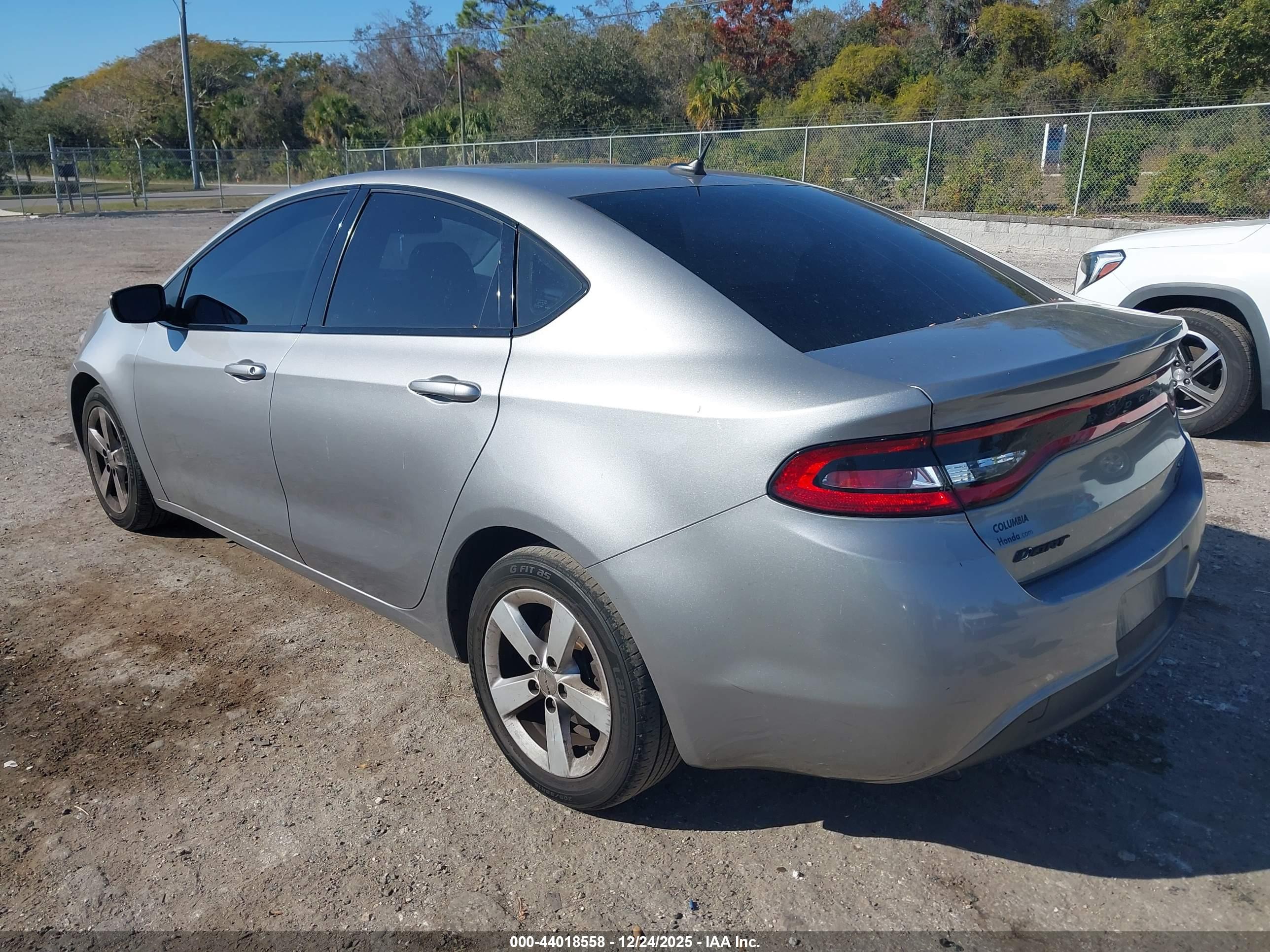 DODGE DART image 3