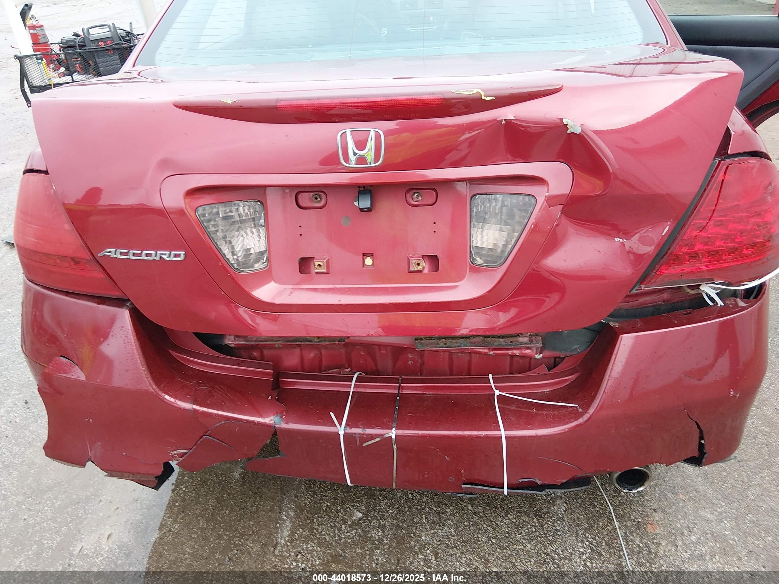 HONDA ACCORD image 6