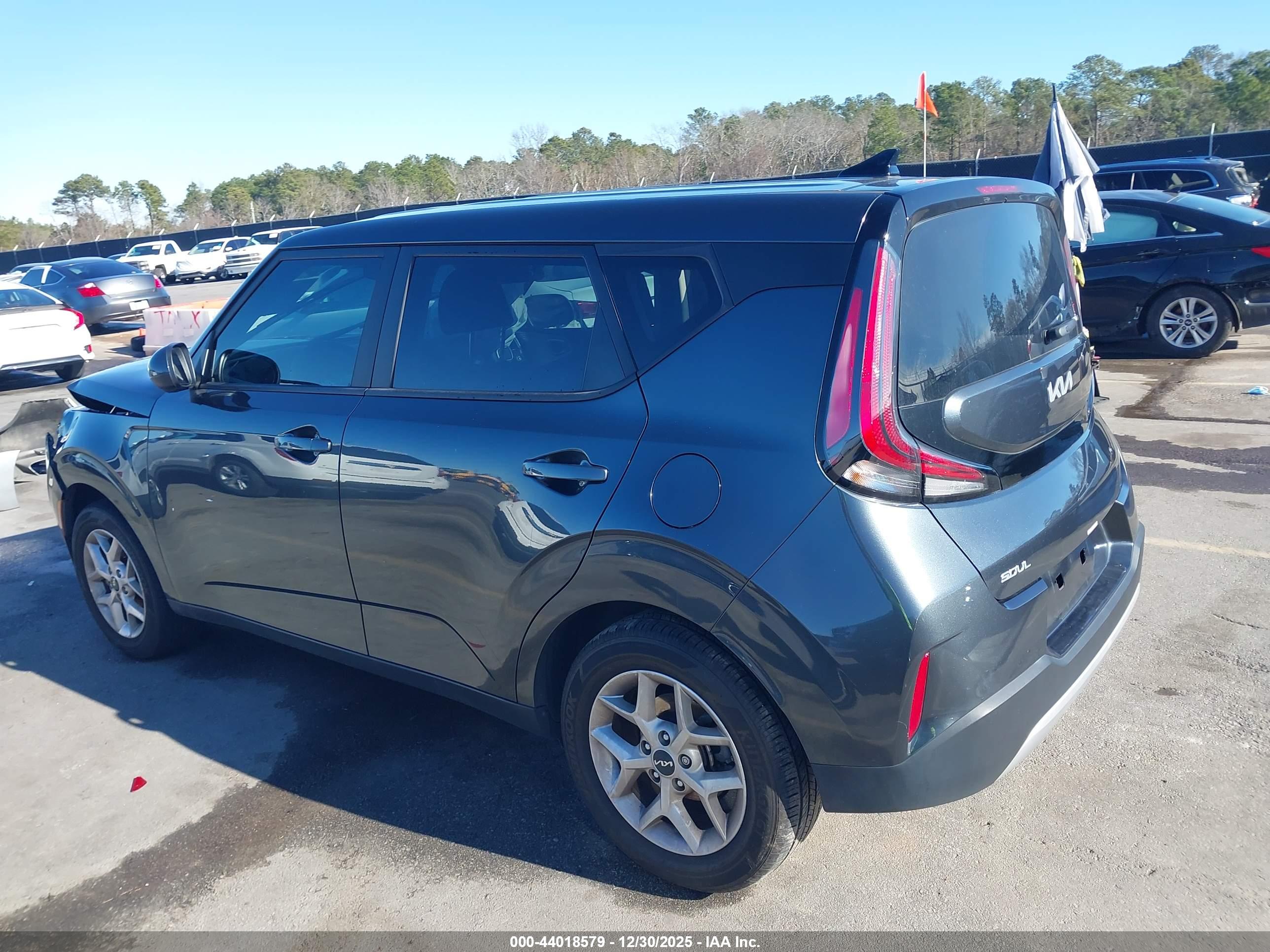 KIA SOUL image 3