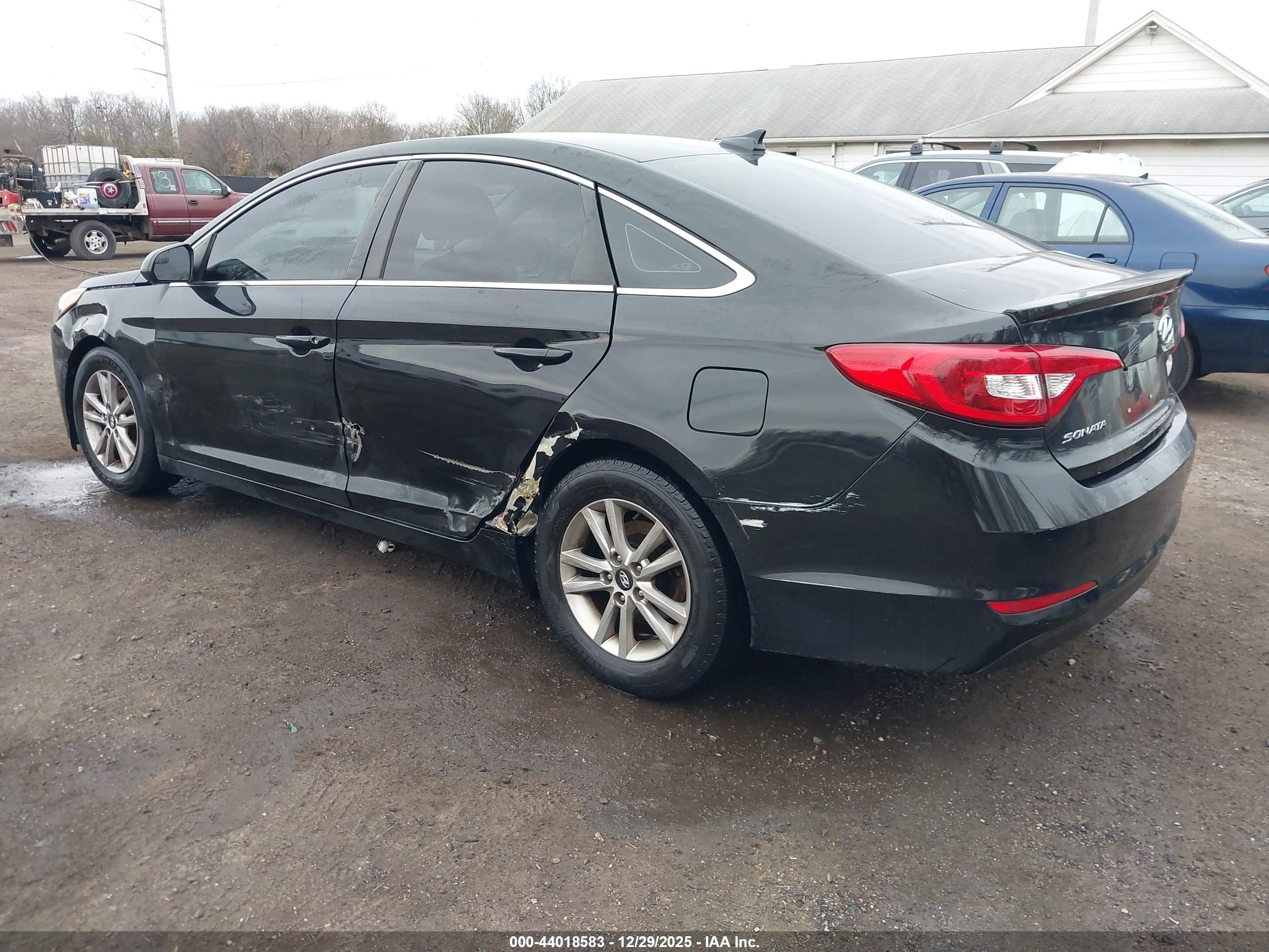 HYUNDAI SONATA image 3