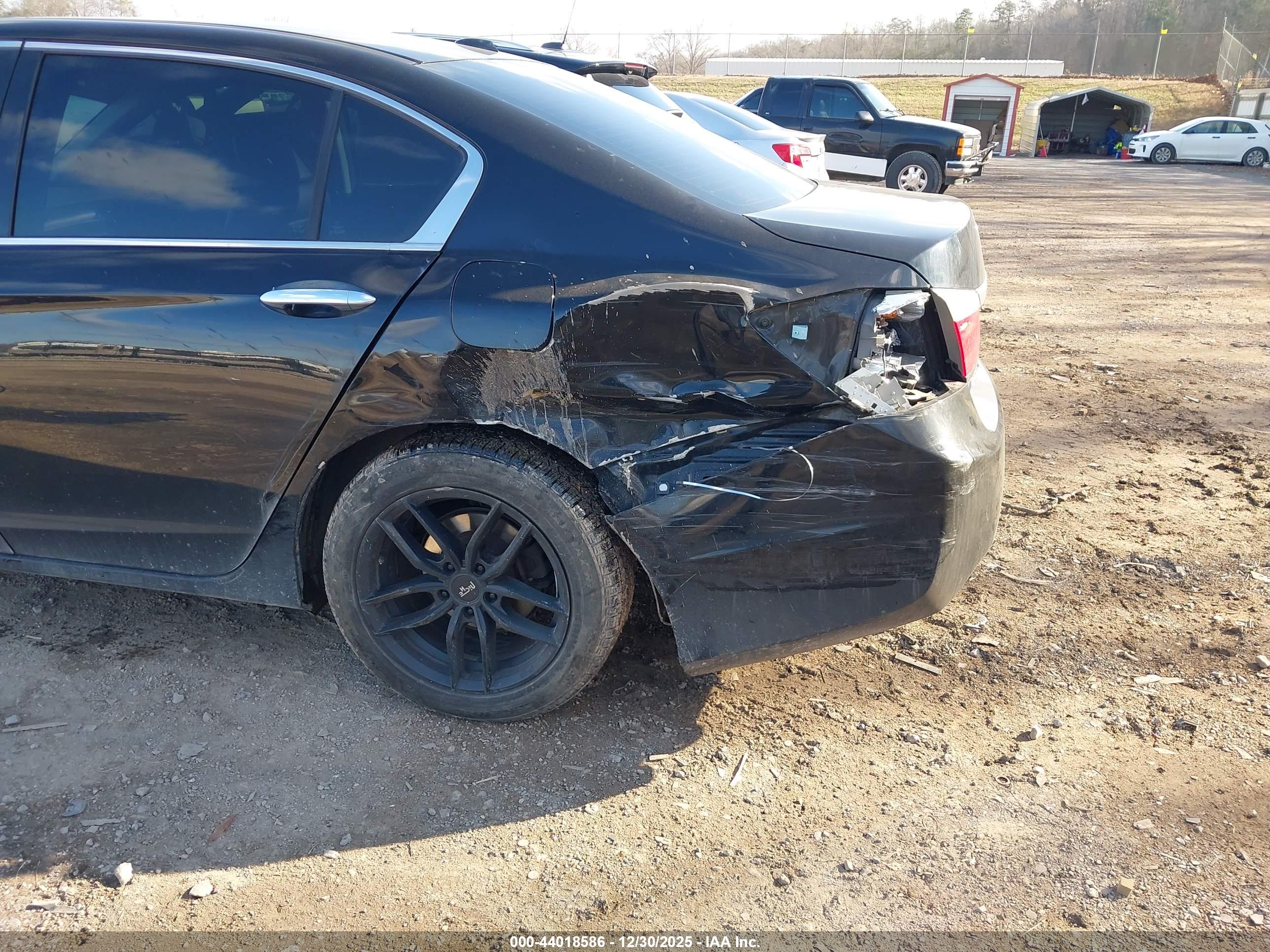 HONDA ACCORD image 6
