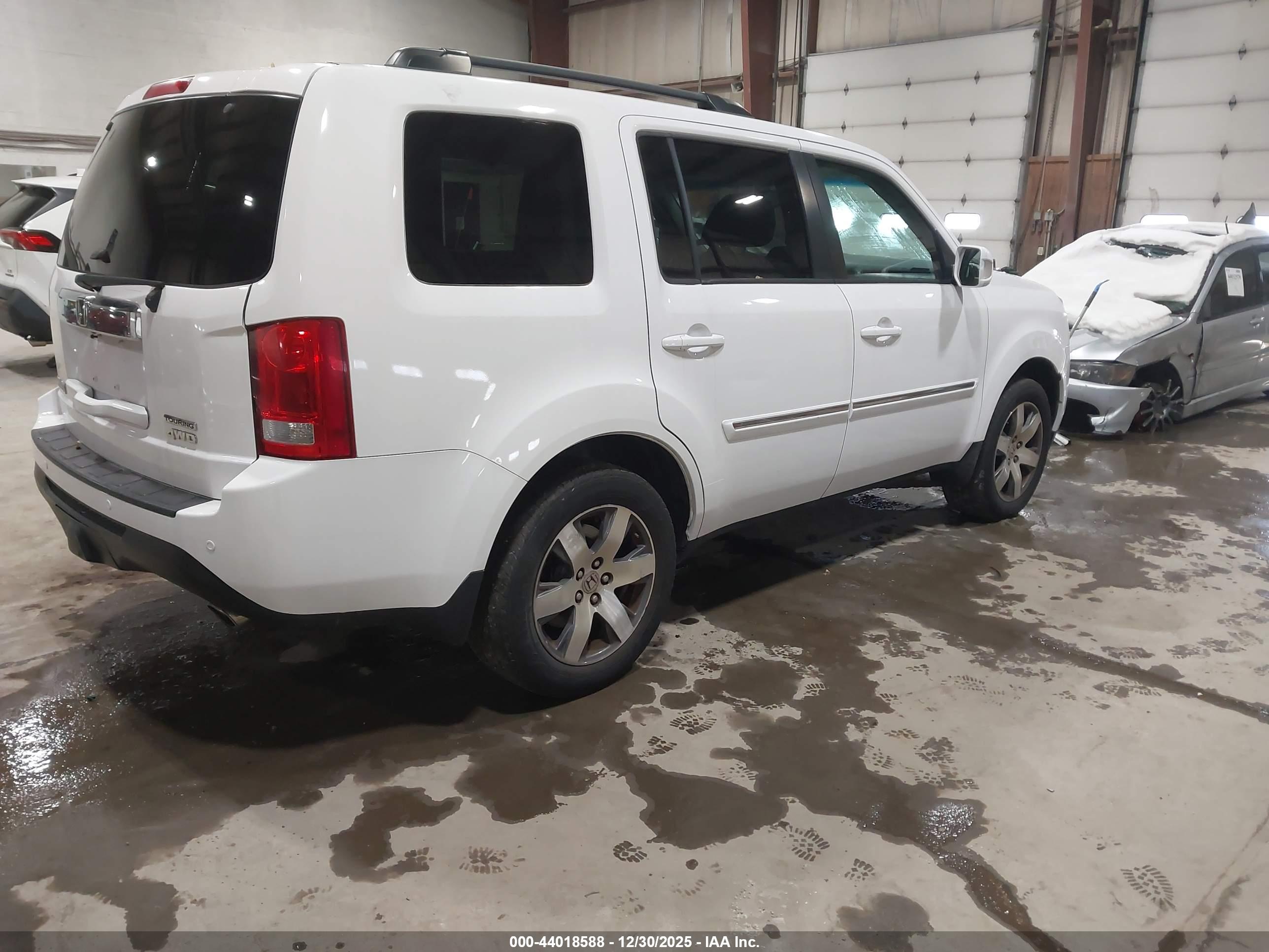HONDA PILOT image 4