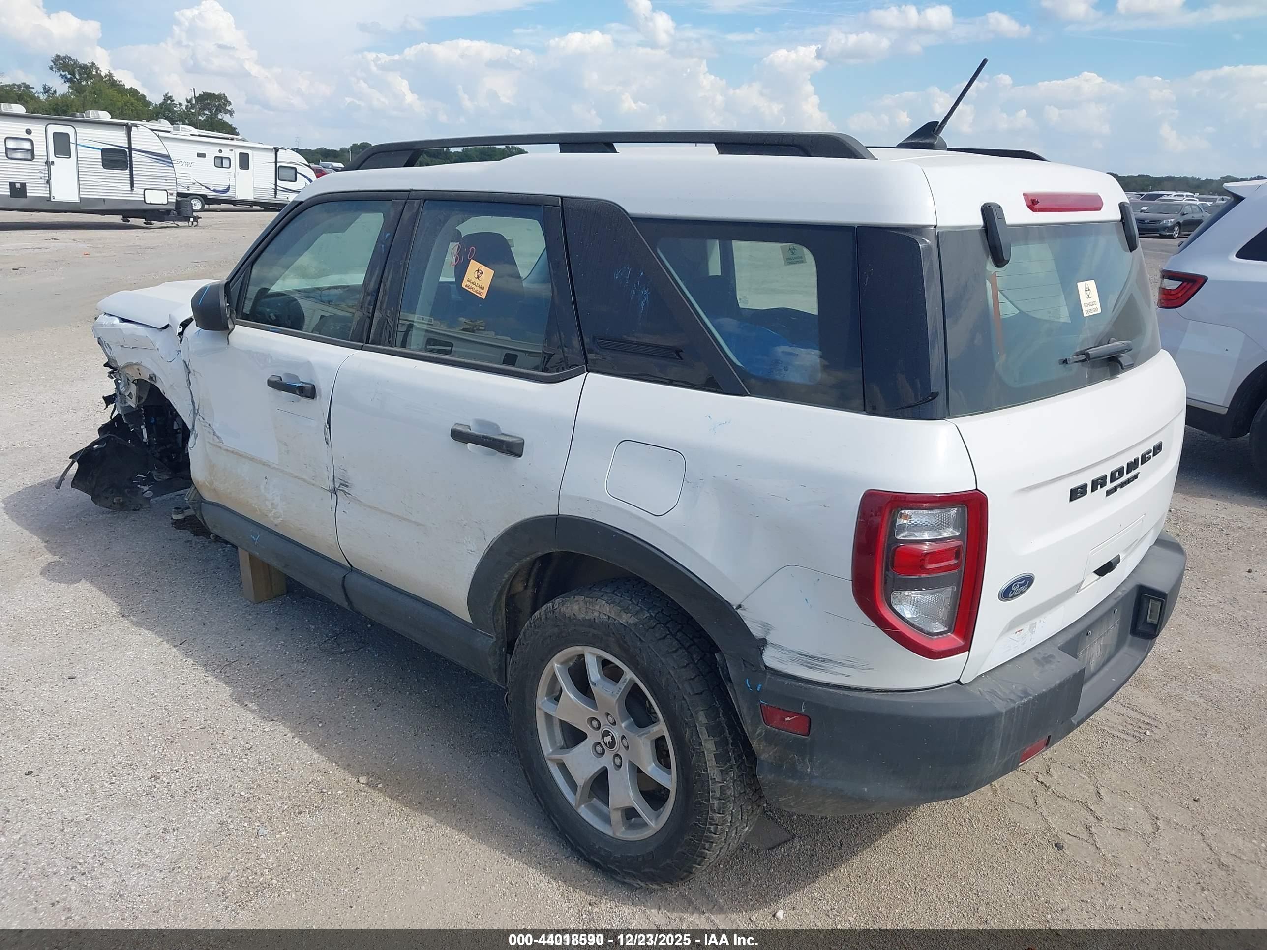 FORD BRONCO image 3