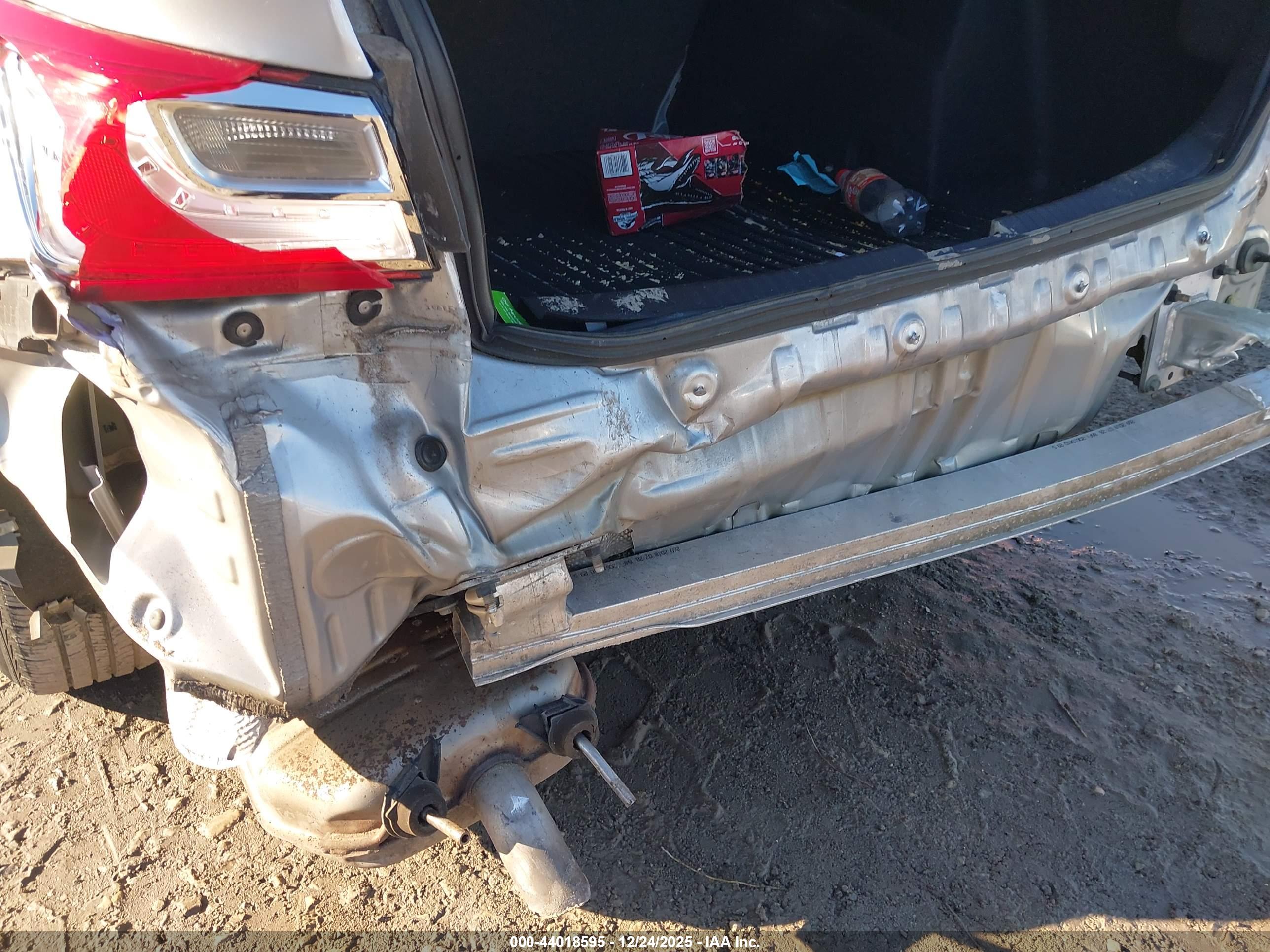 CHEVROLET MALIBU image 6