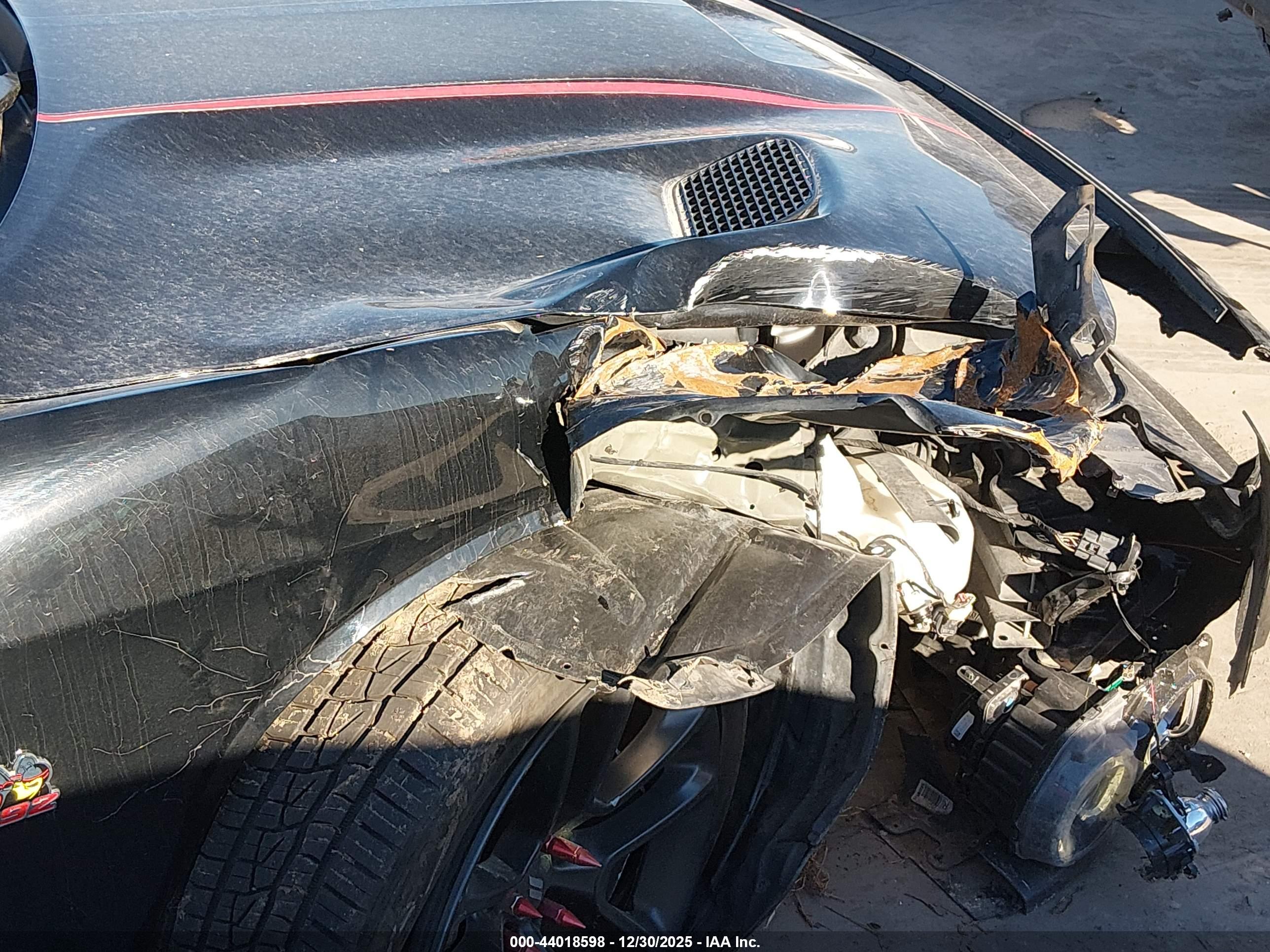 DODGE CHALLENGER image 6