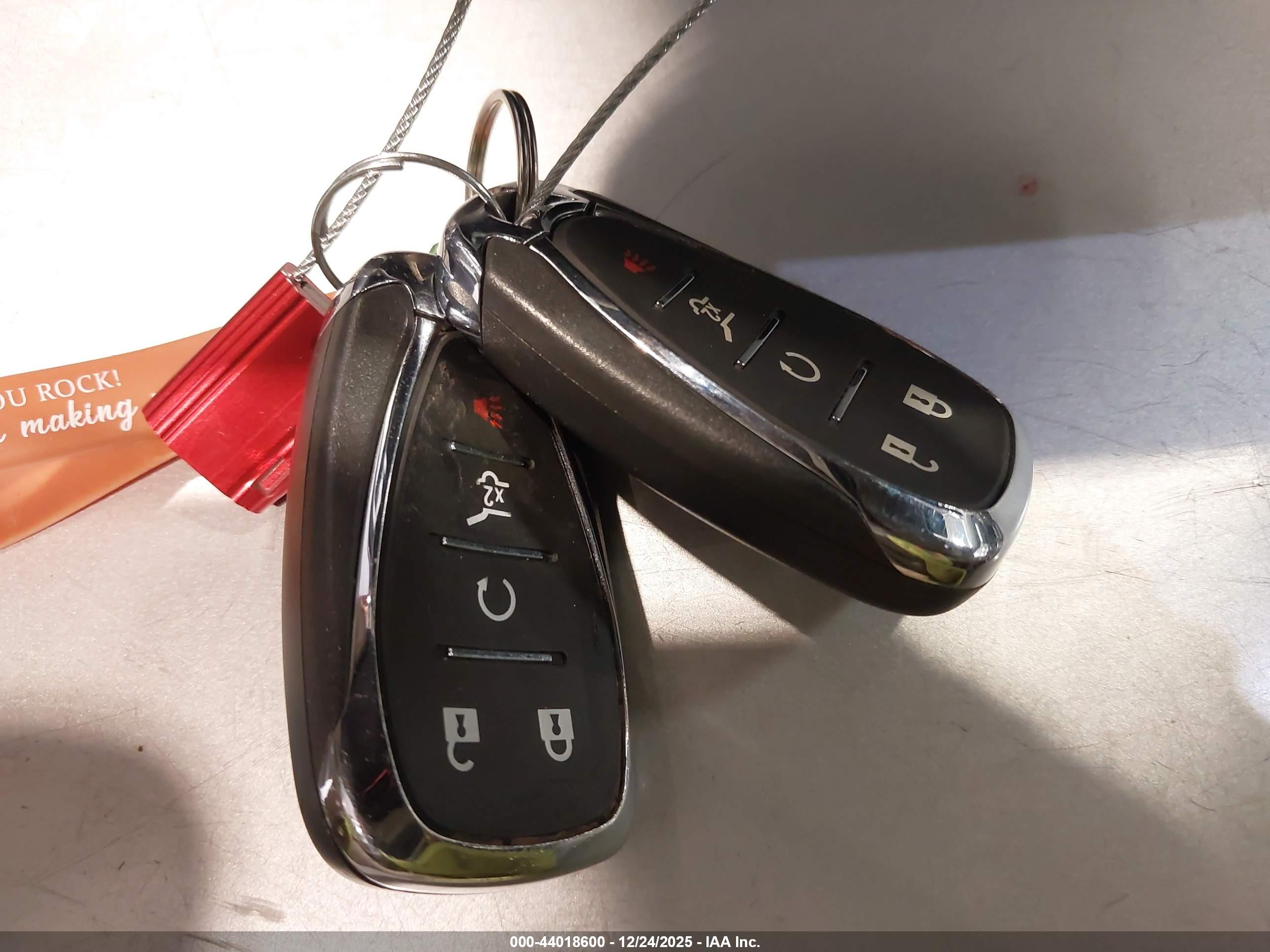 CHEVROLET EQUINOX image 11