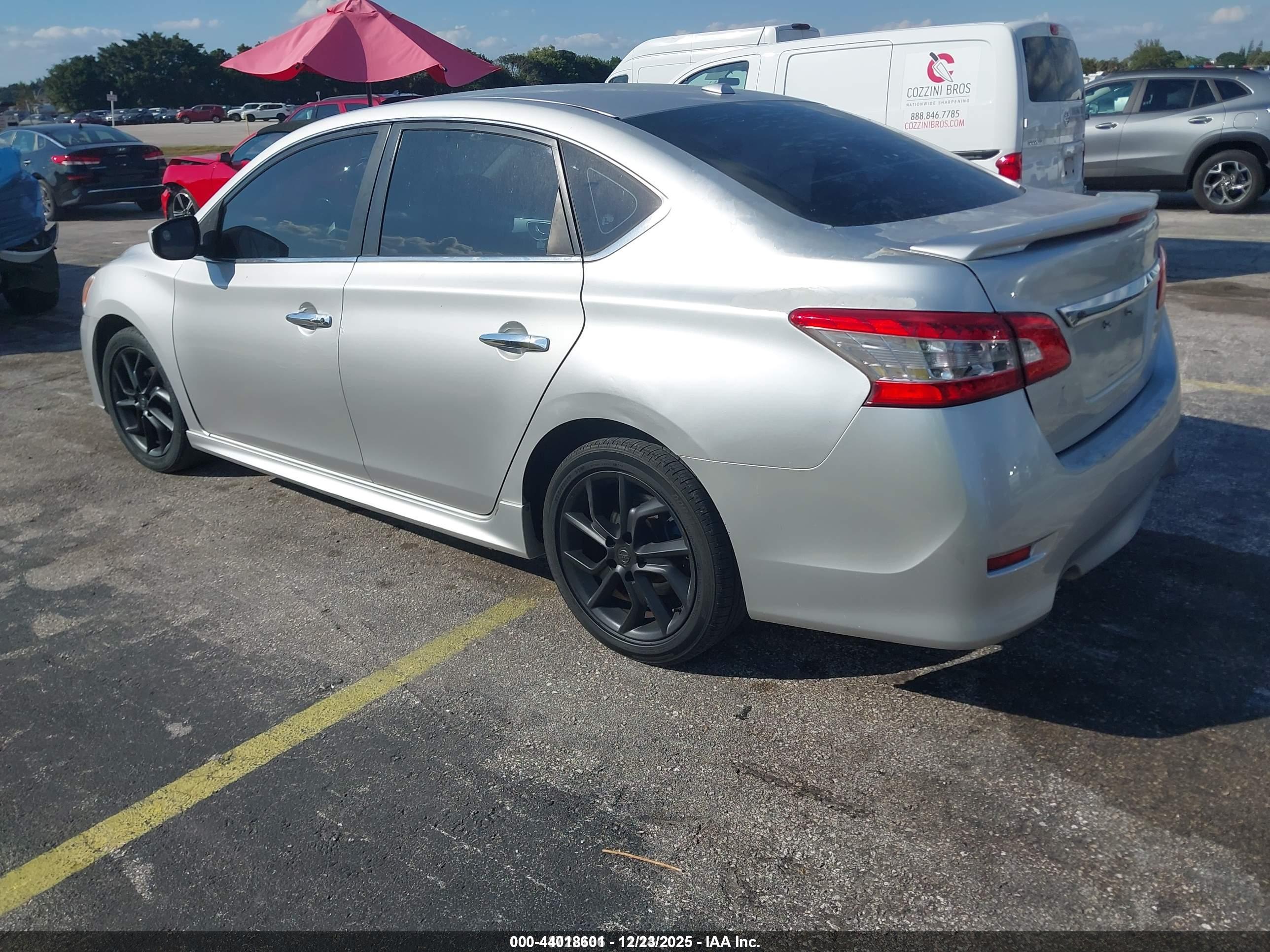NISSAN SENTRA image 3