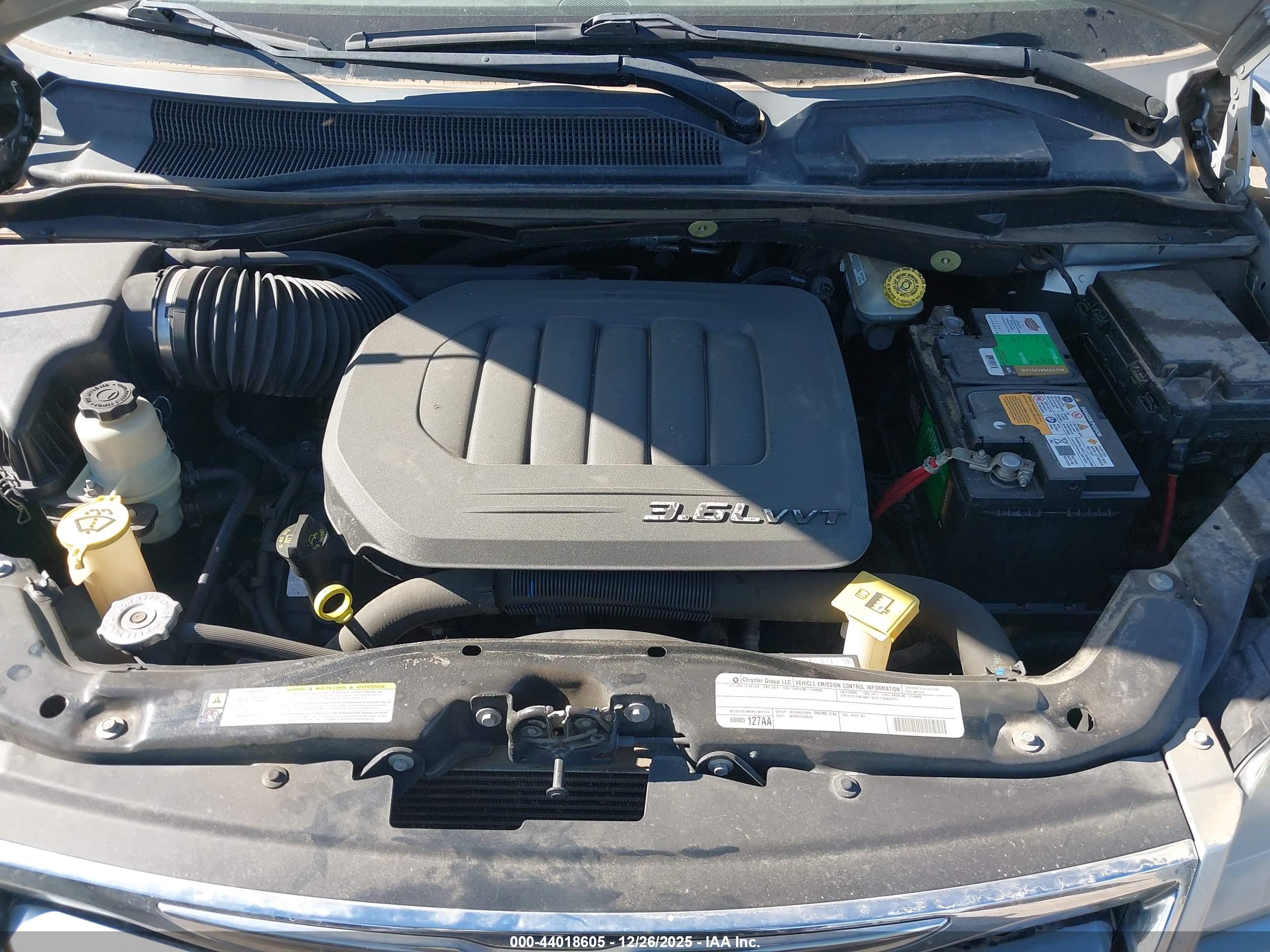 CHRYSLER TOWN image 10