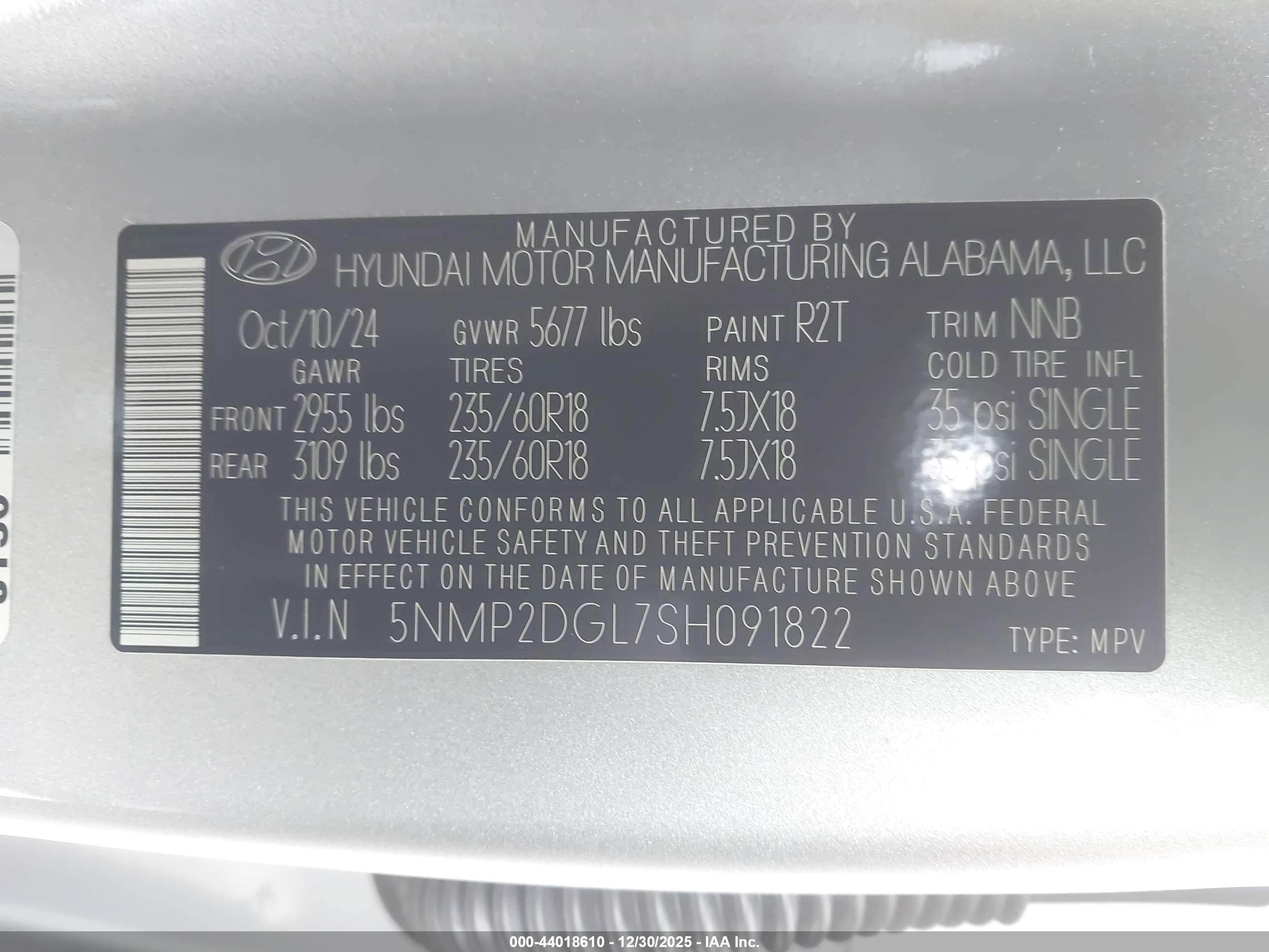 HYUNDAI SANTA image 9