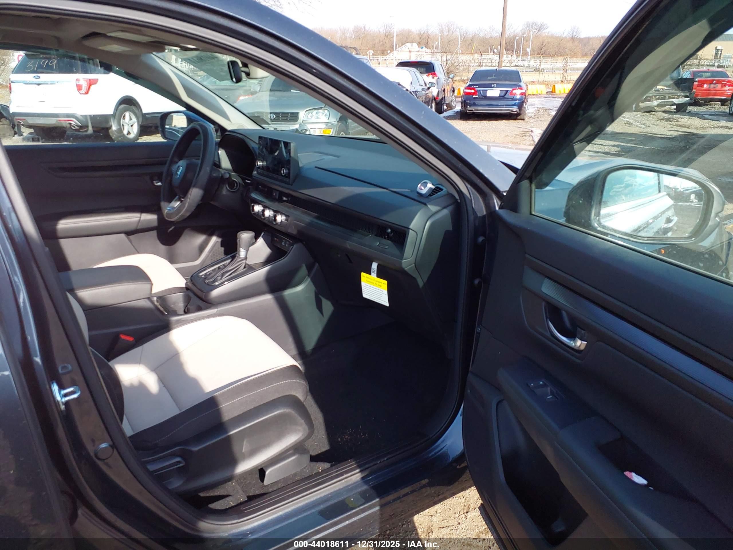 HONDA CR-V image 5