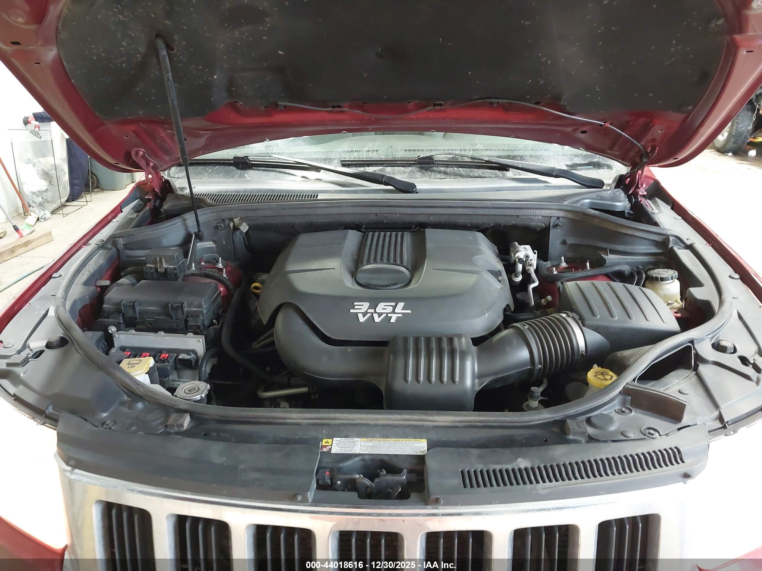 JEEP GRAND image 10