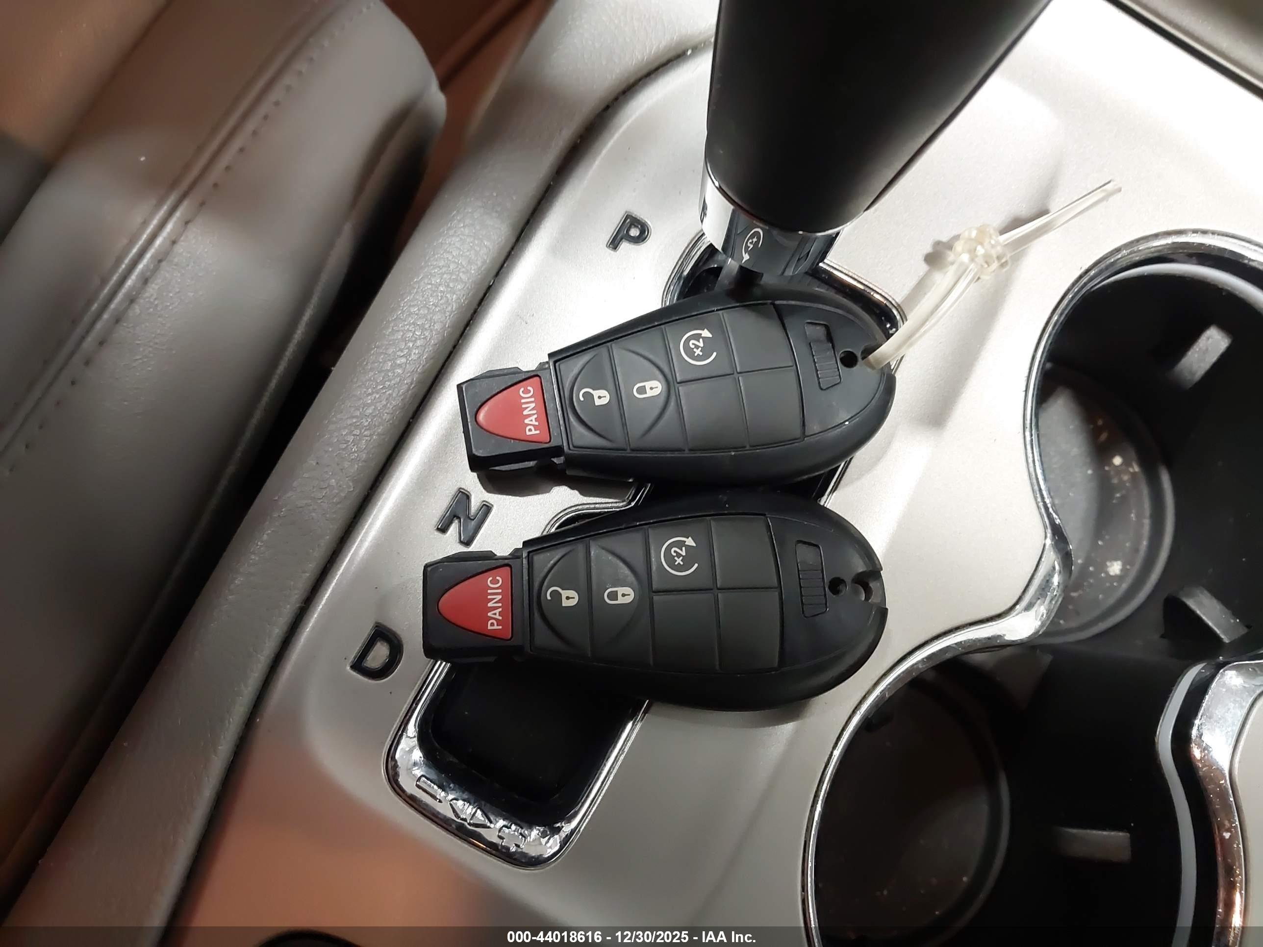 JEEP GRAND image 11