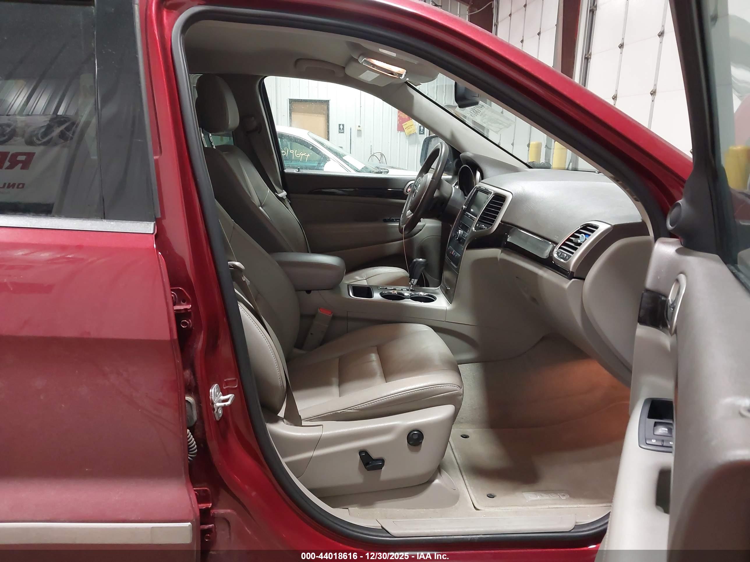 JEEP GRAND image 5