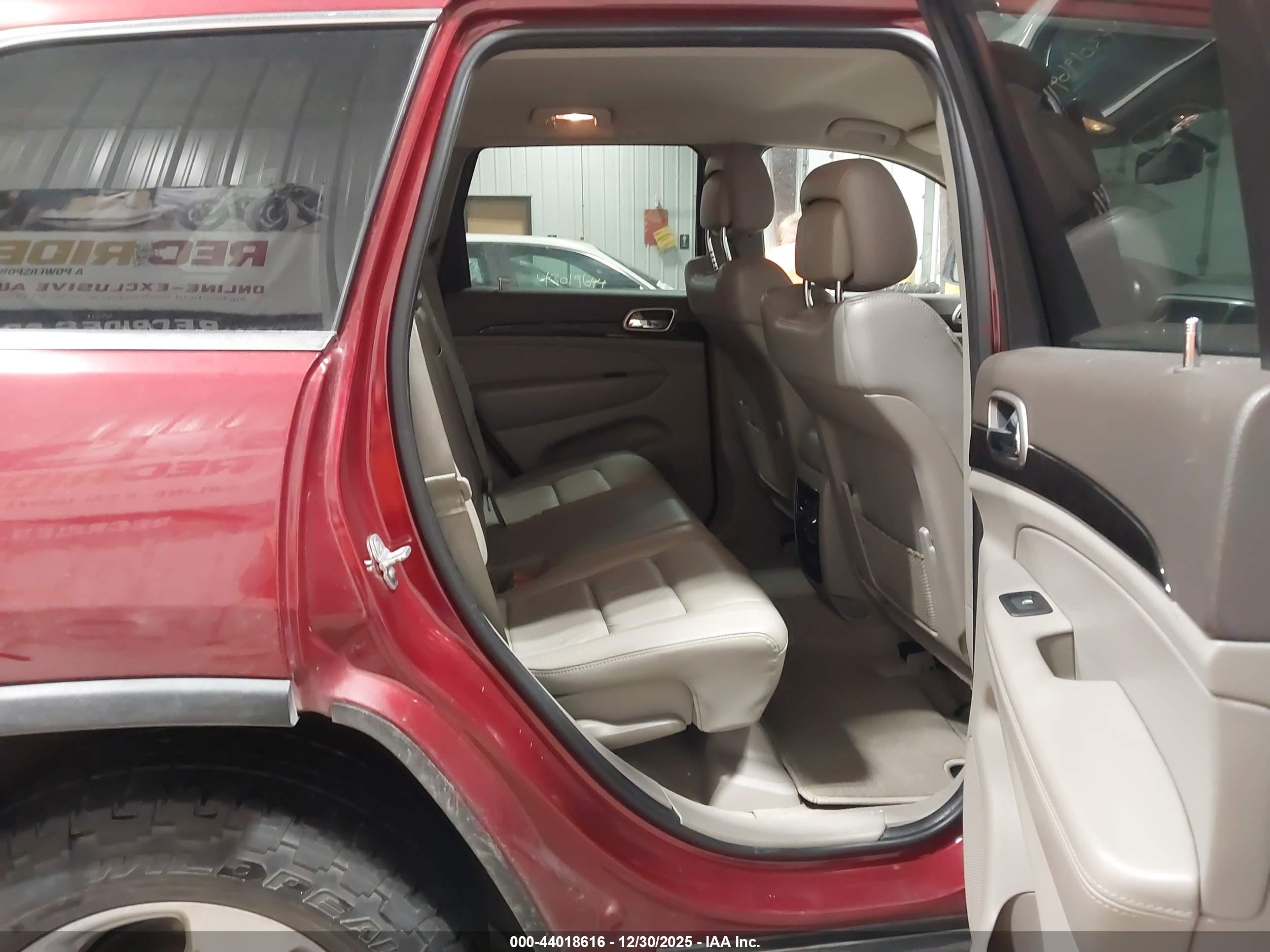 JEEP GRAND image 8