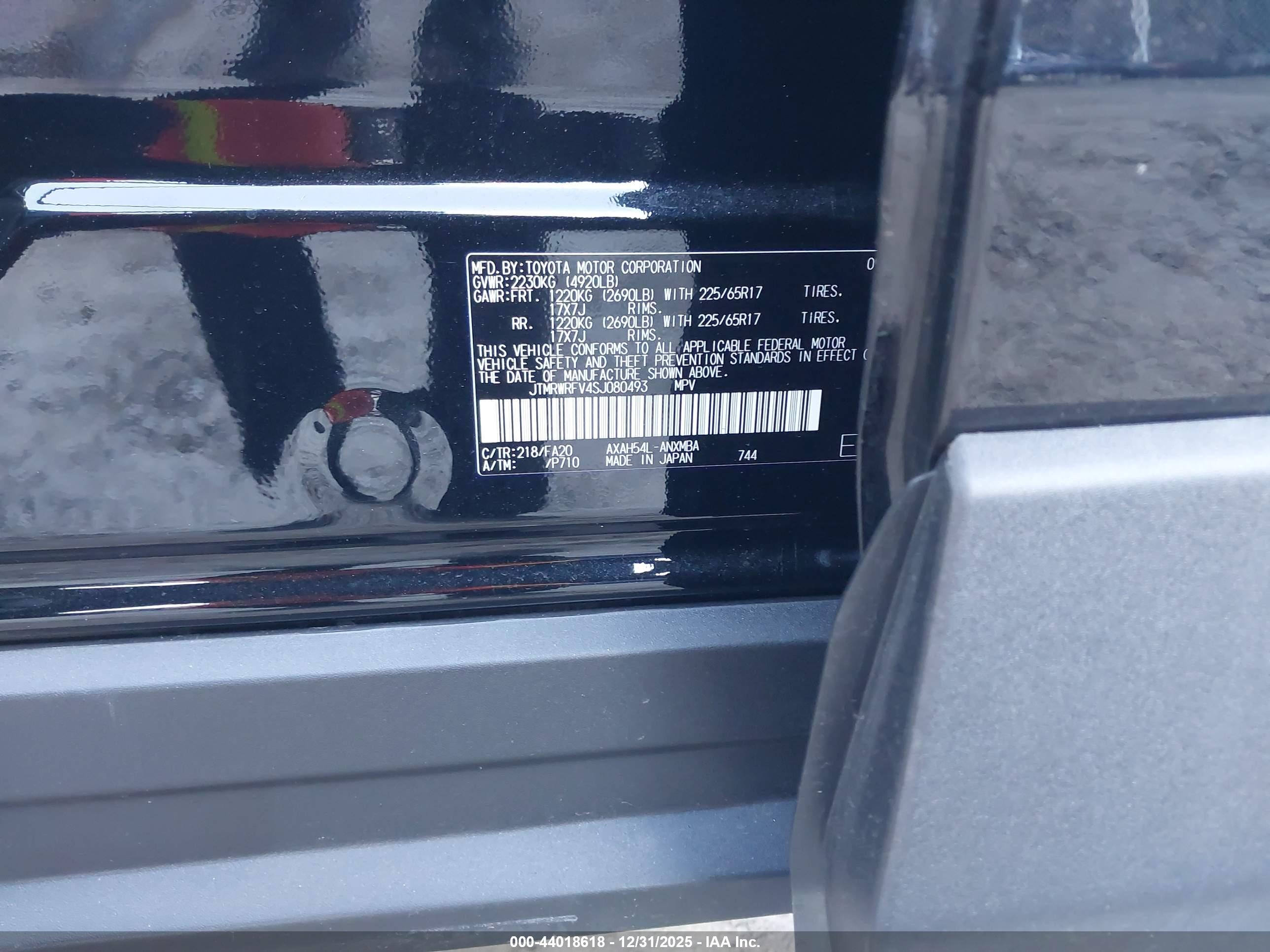 TOYOTA RAV4 image 9