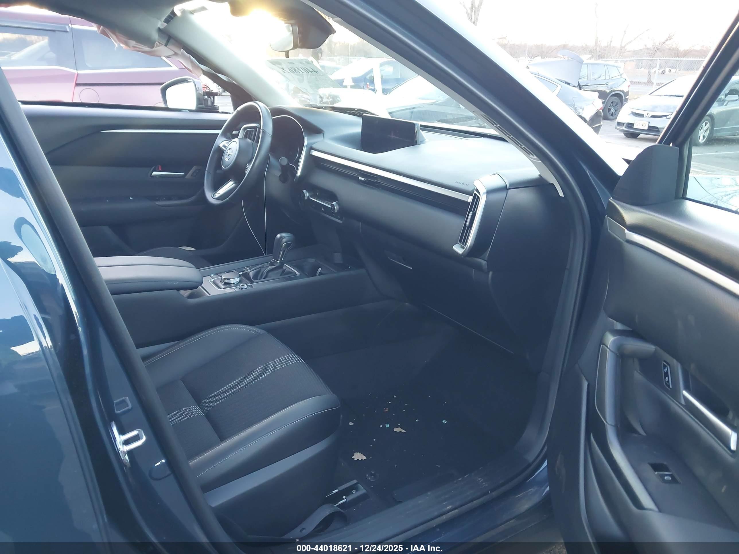 MAZDA CX-50 image 5
