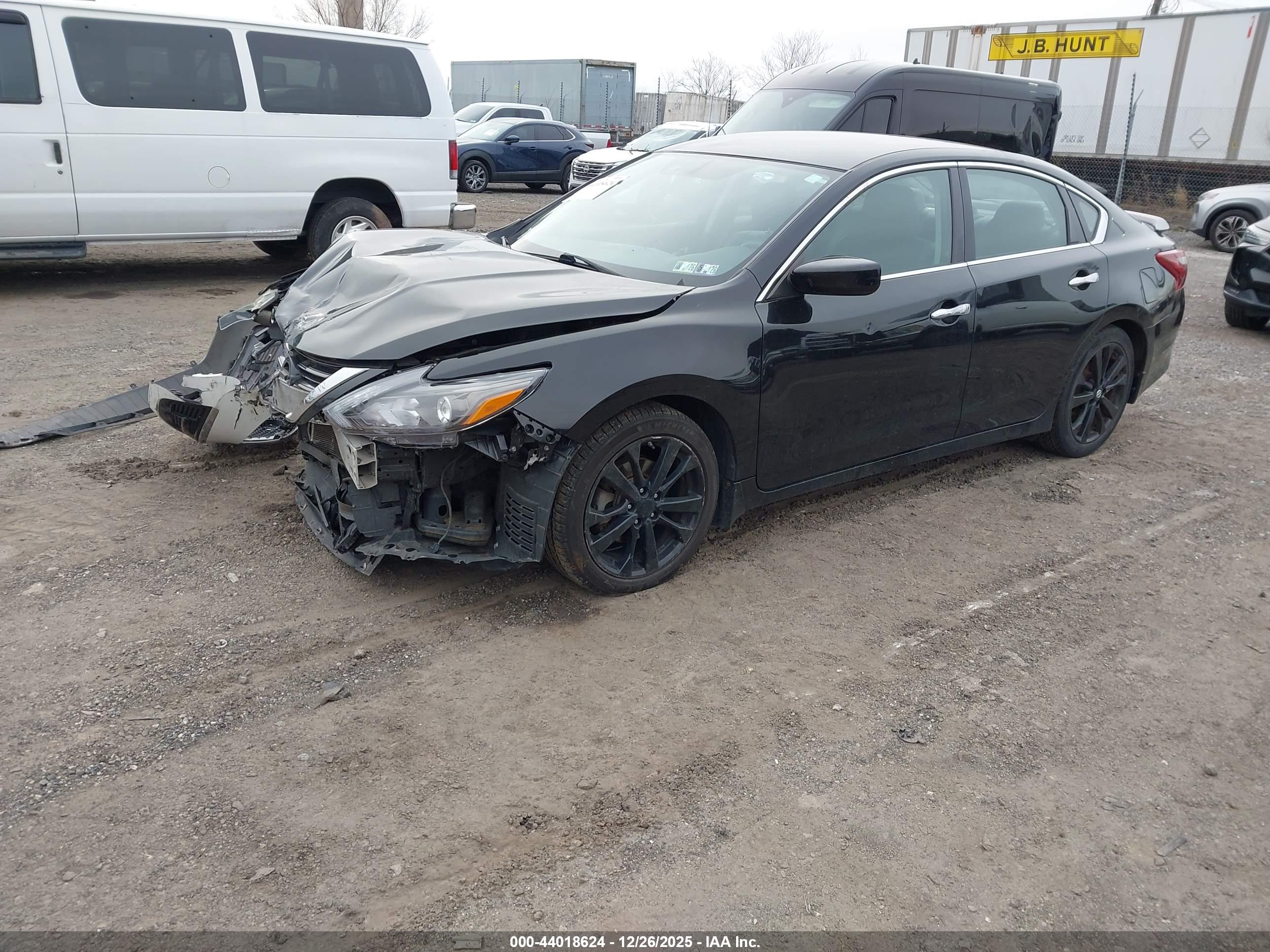 NISSAN ALTIMA image 2