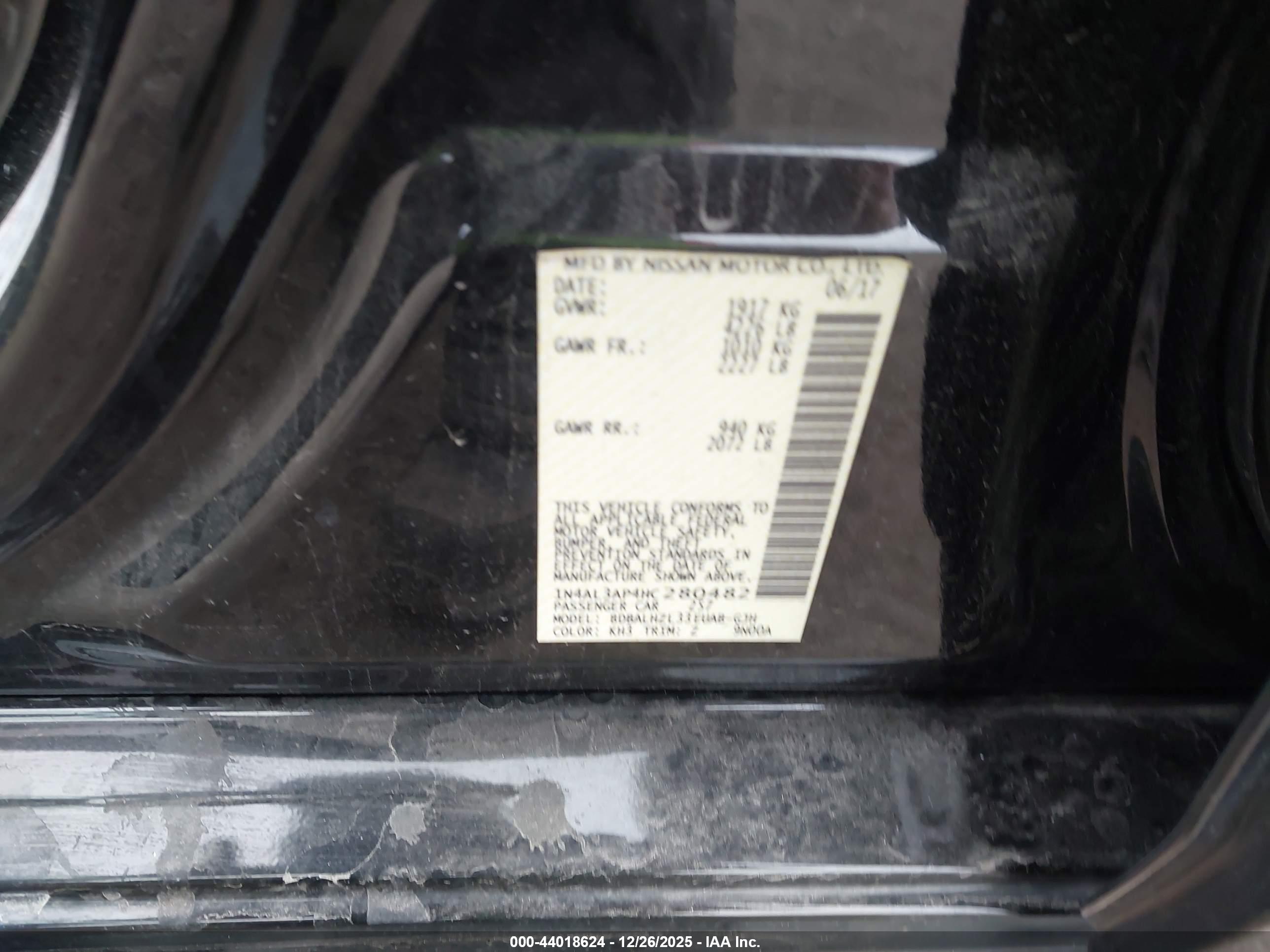 NISSAN ALTIMA image 9