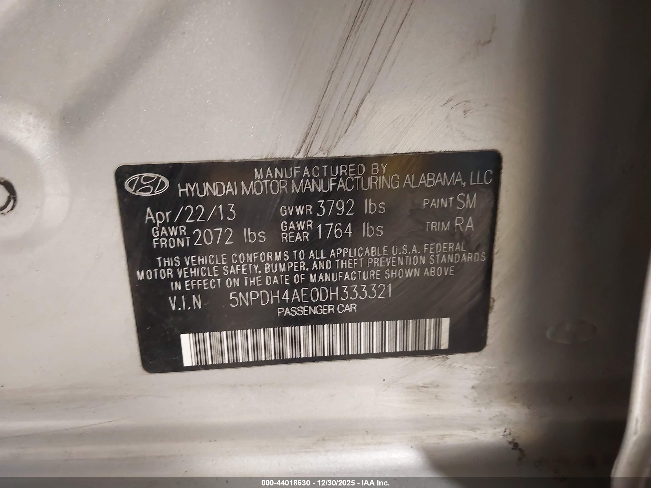 HYUNDAI ELANTRA image 9