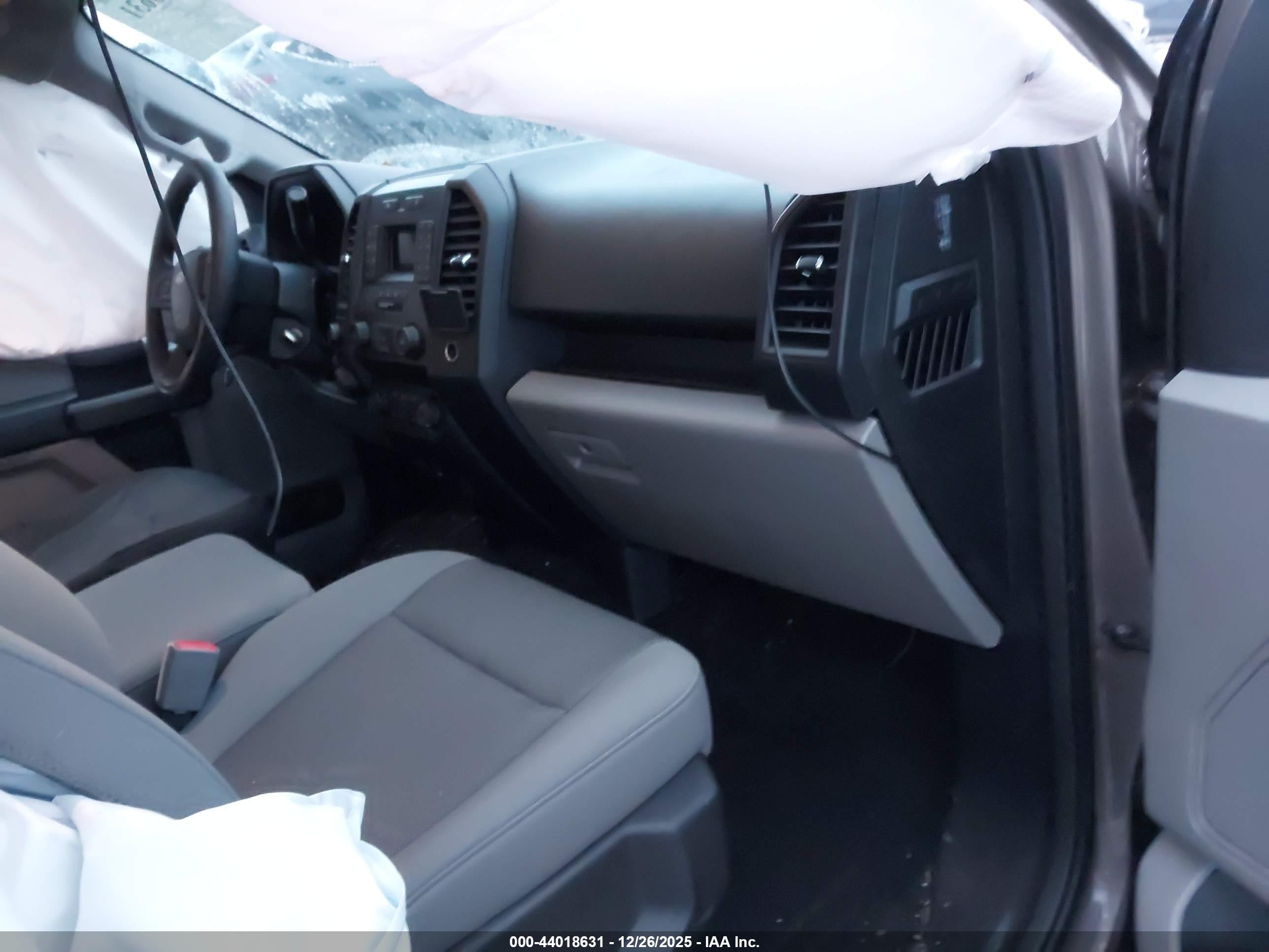 FORD F-150 image 5
