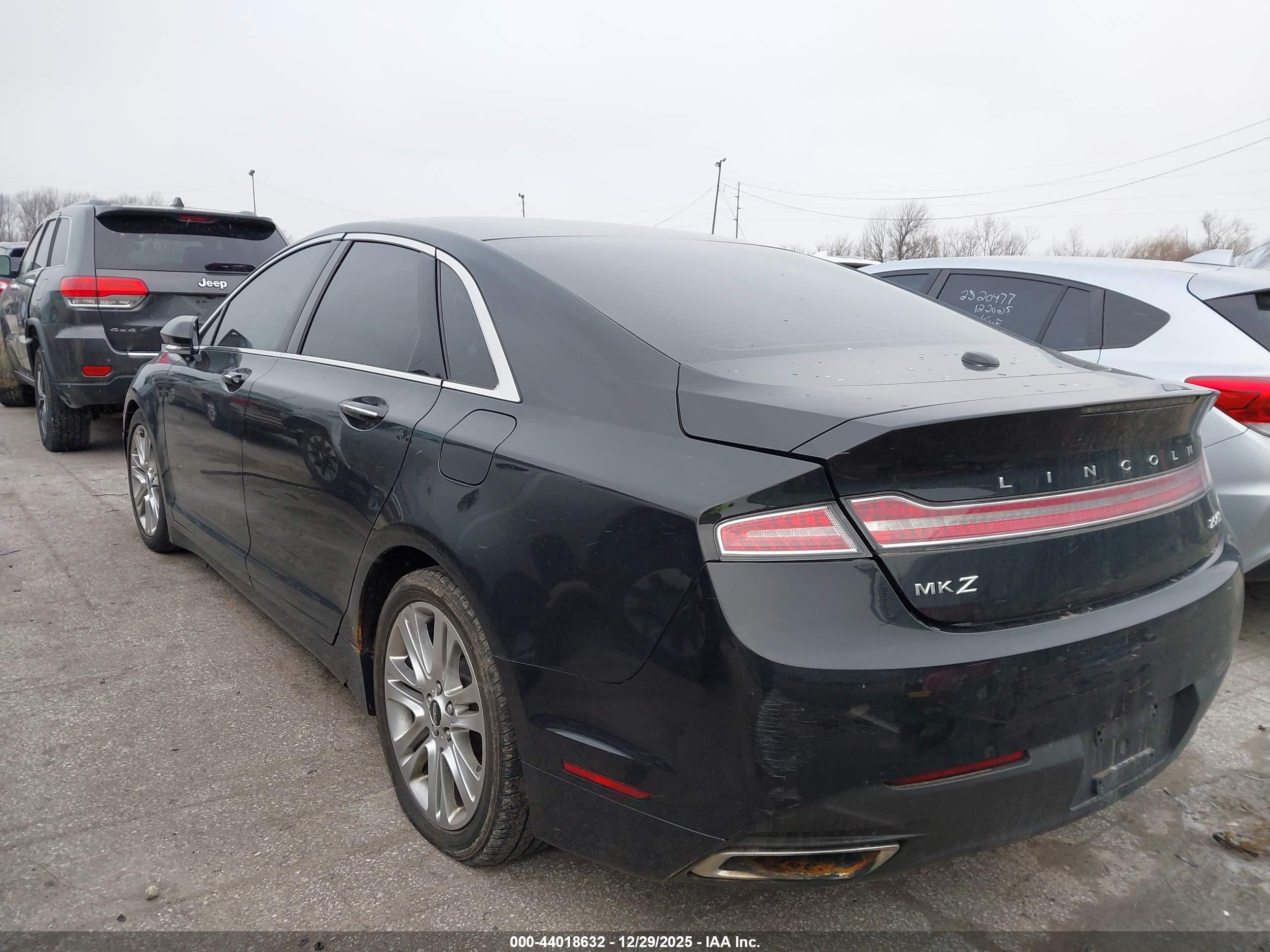LINCOLN MKZ image 3