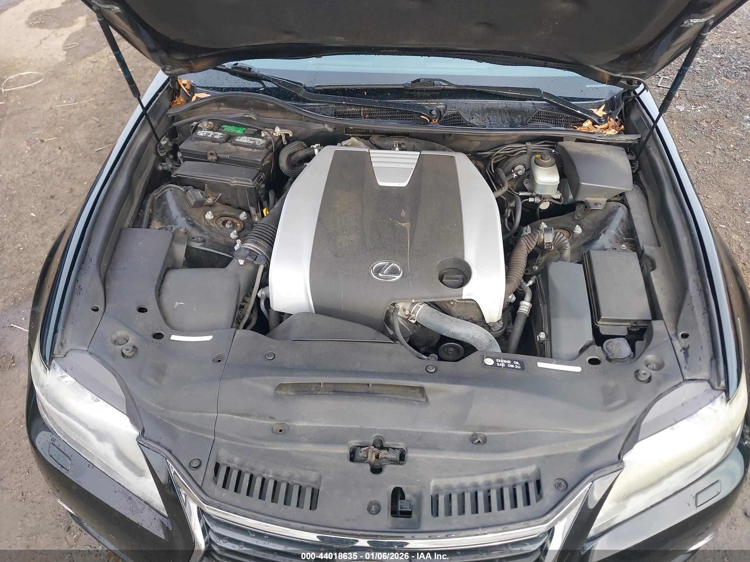 LEXUS GS image 10