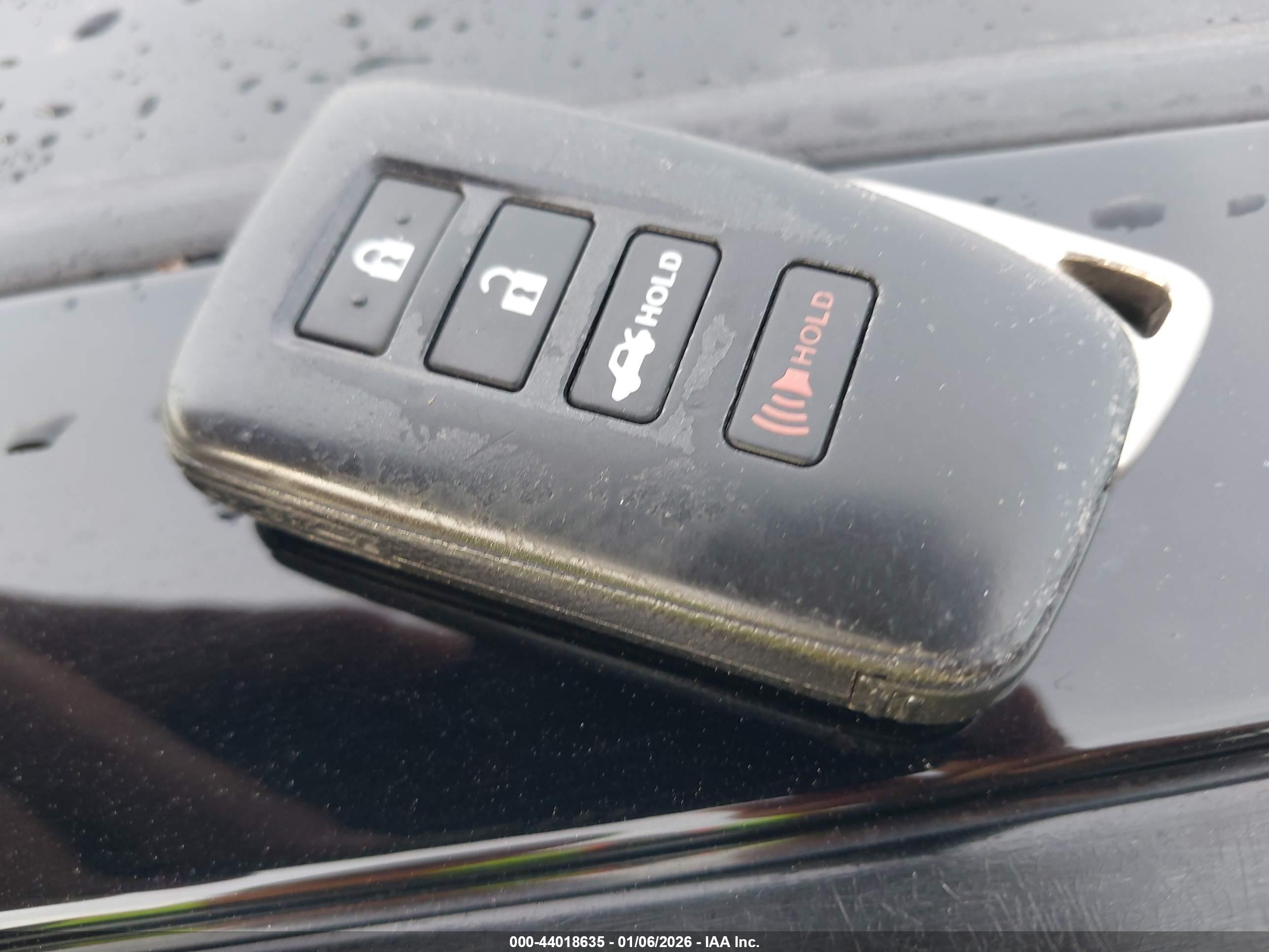 LEXUS GS image 11