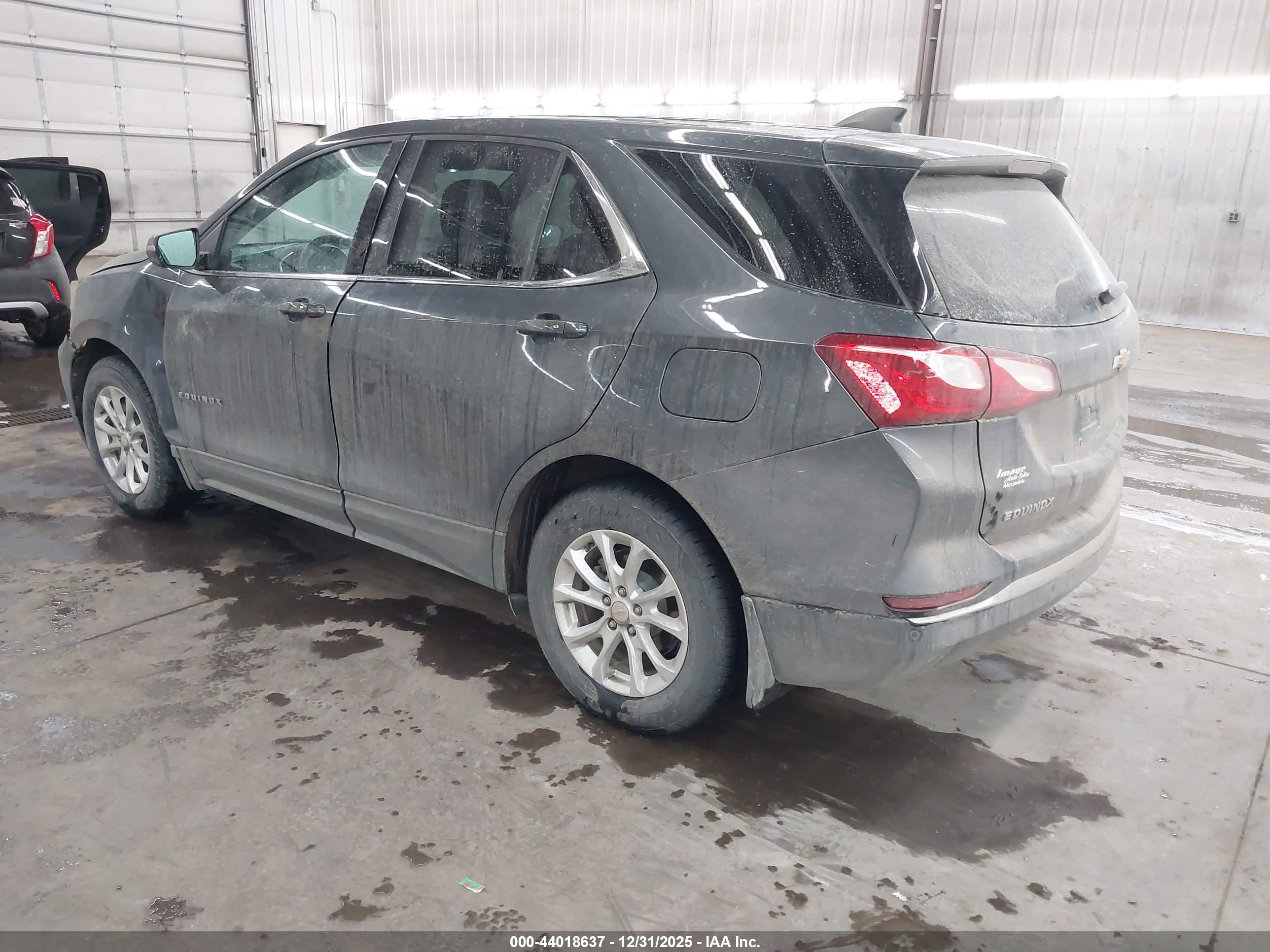 CHEVROLET EQUINOX image 3