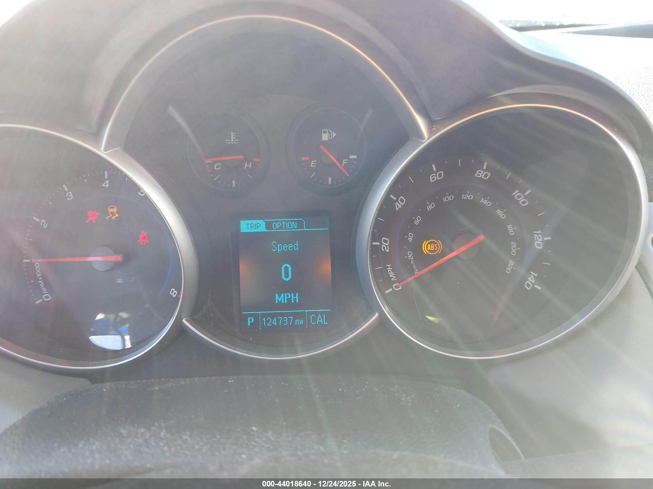 CHEVROLET CRUZE image 7