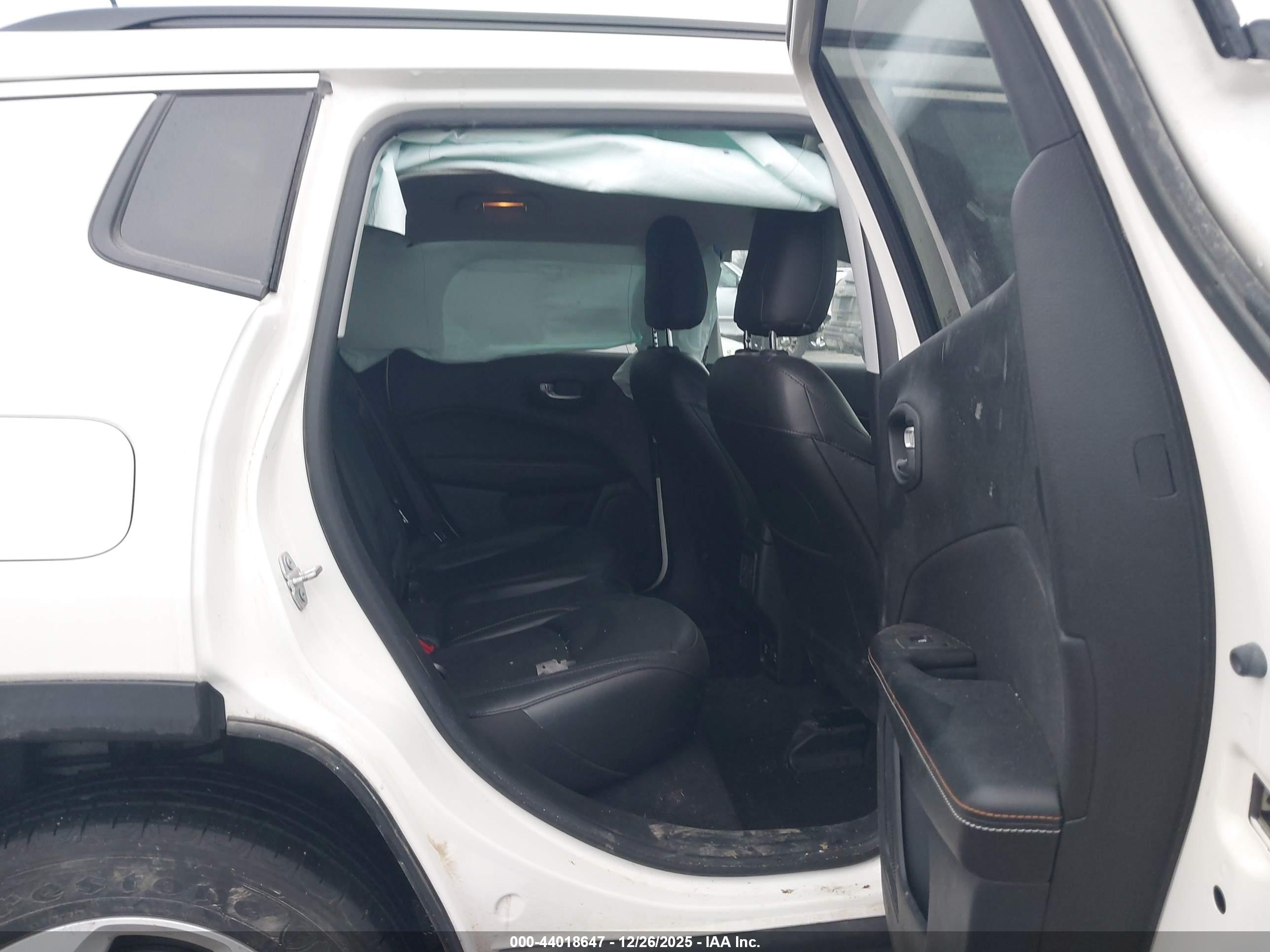 JEEP COMPASS image 8