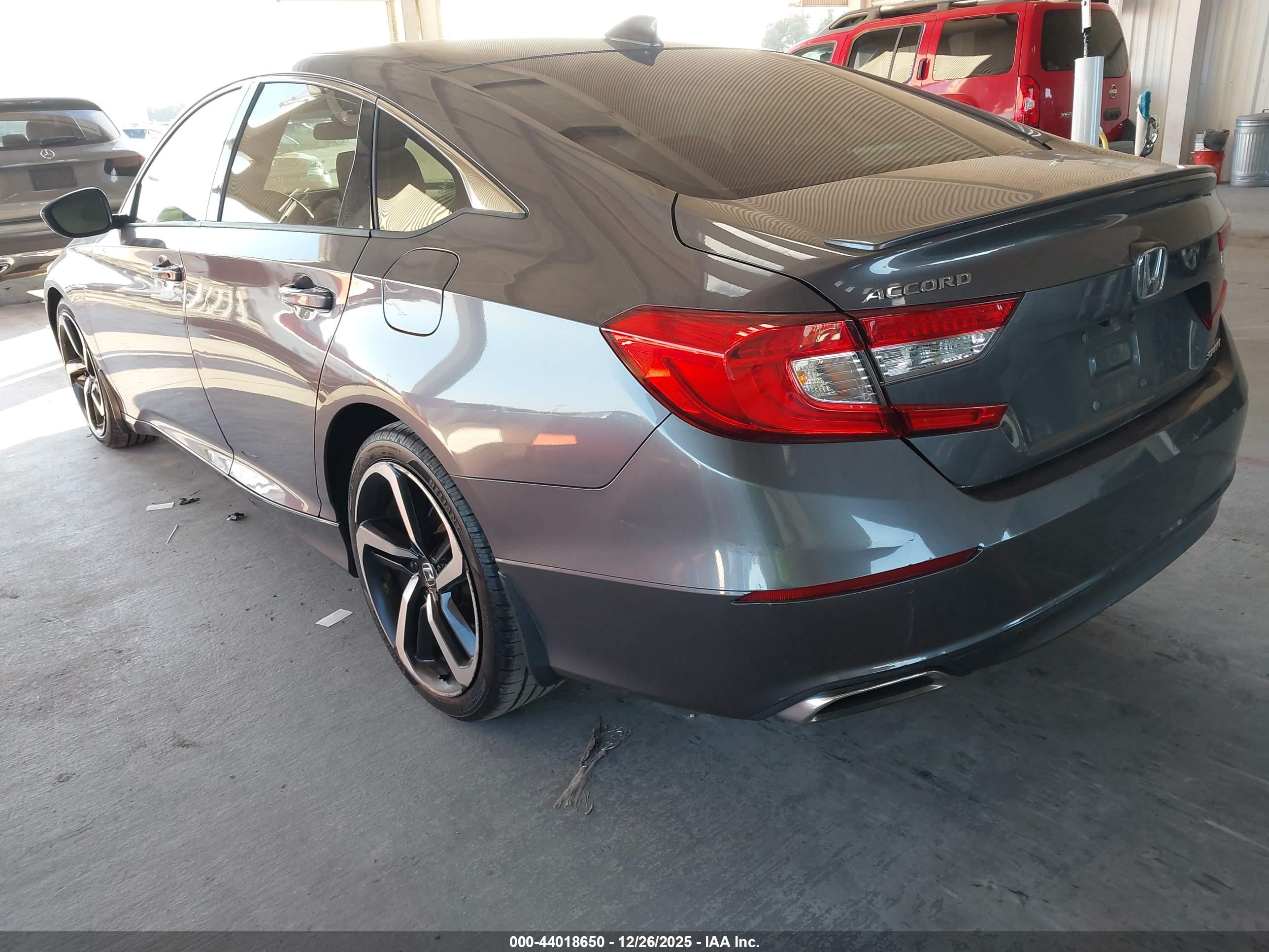 HONDA ACCORD image 3