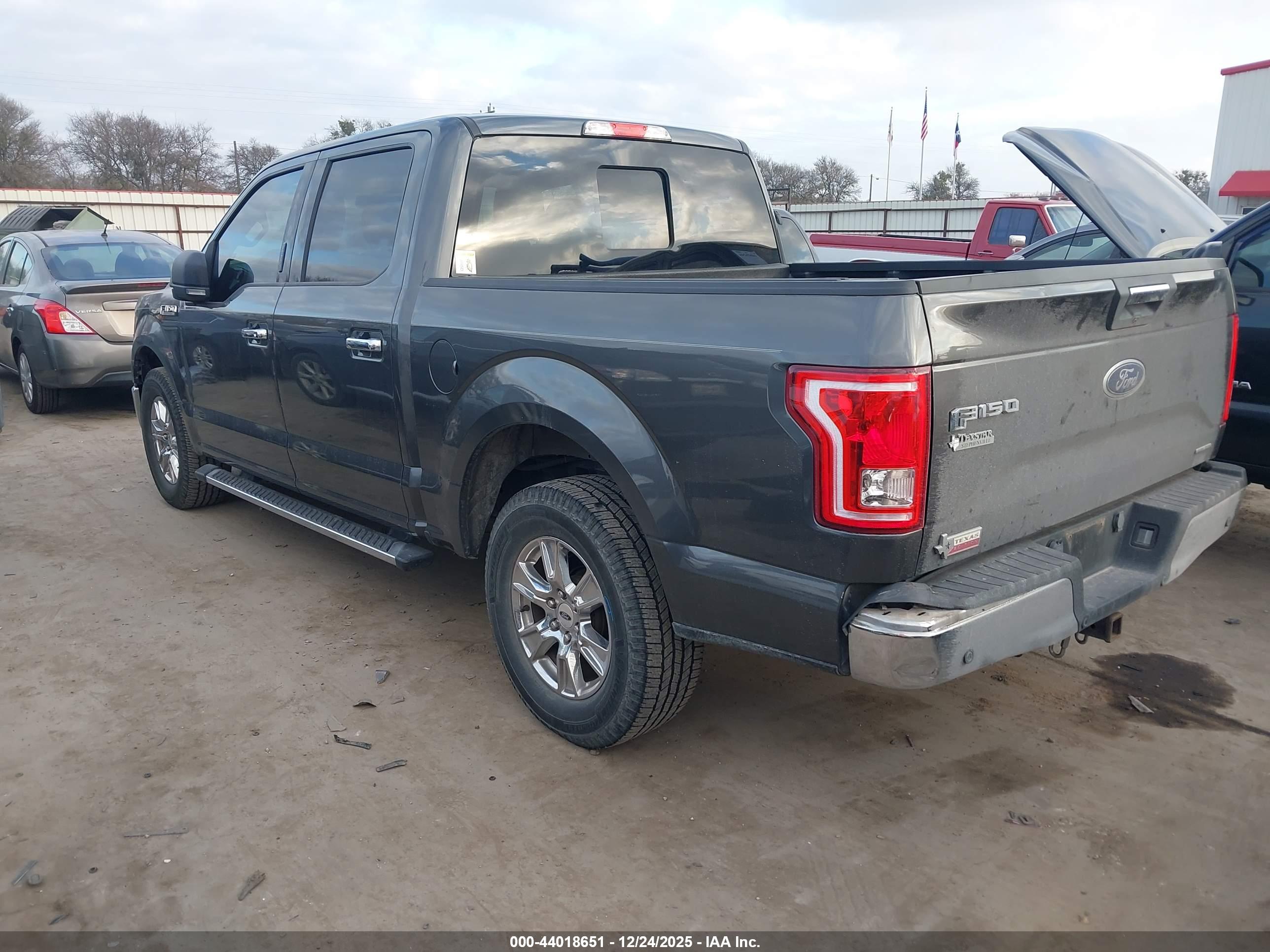 FORD F-150 image 3