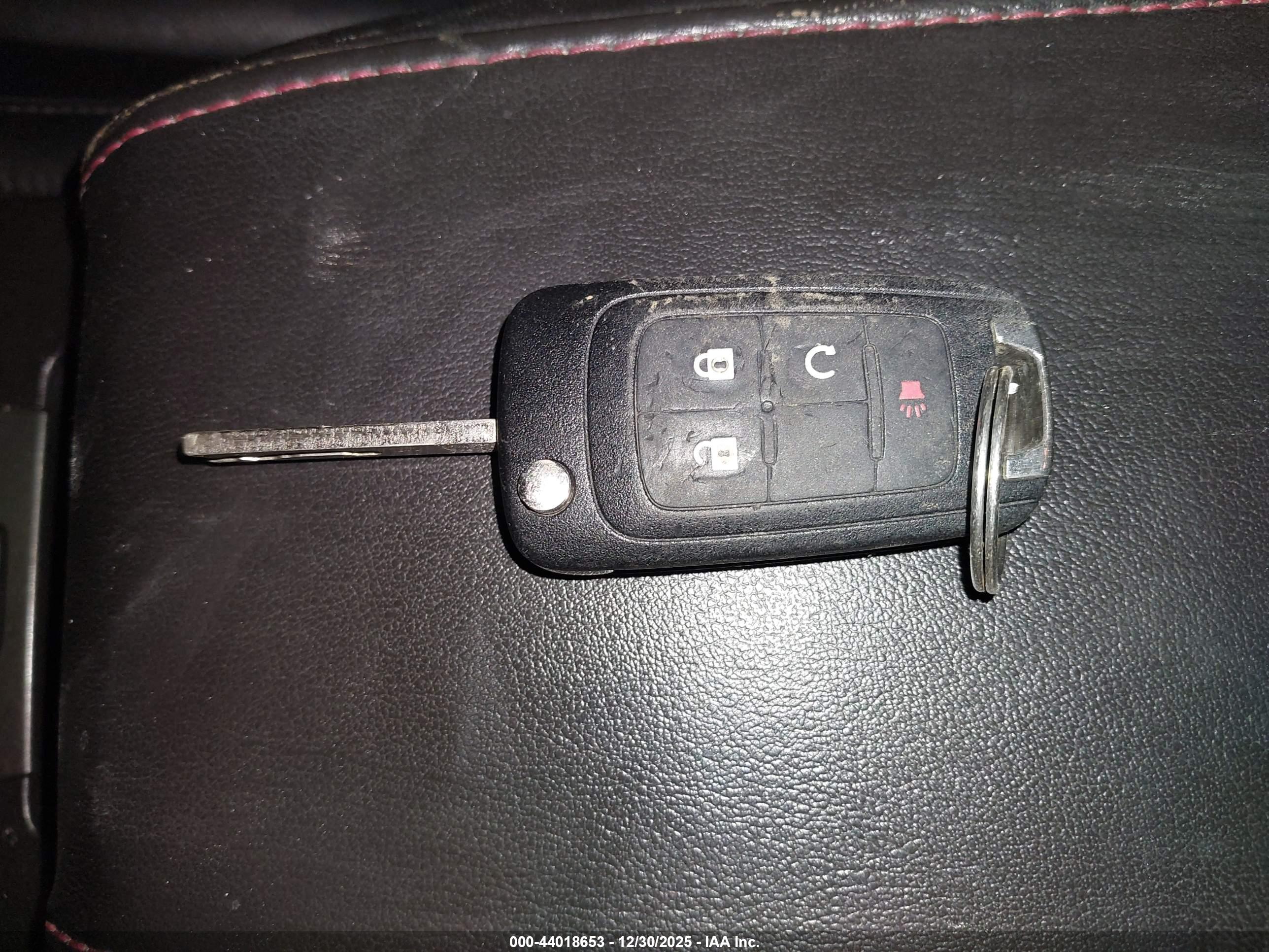 GMC TERRAIN image 11