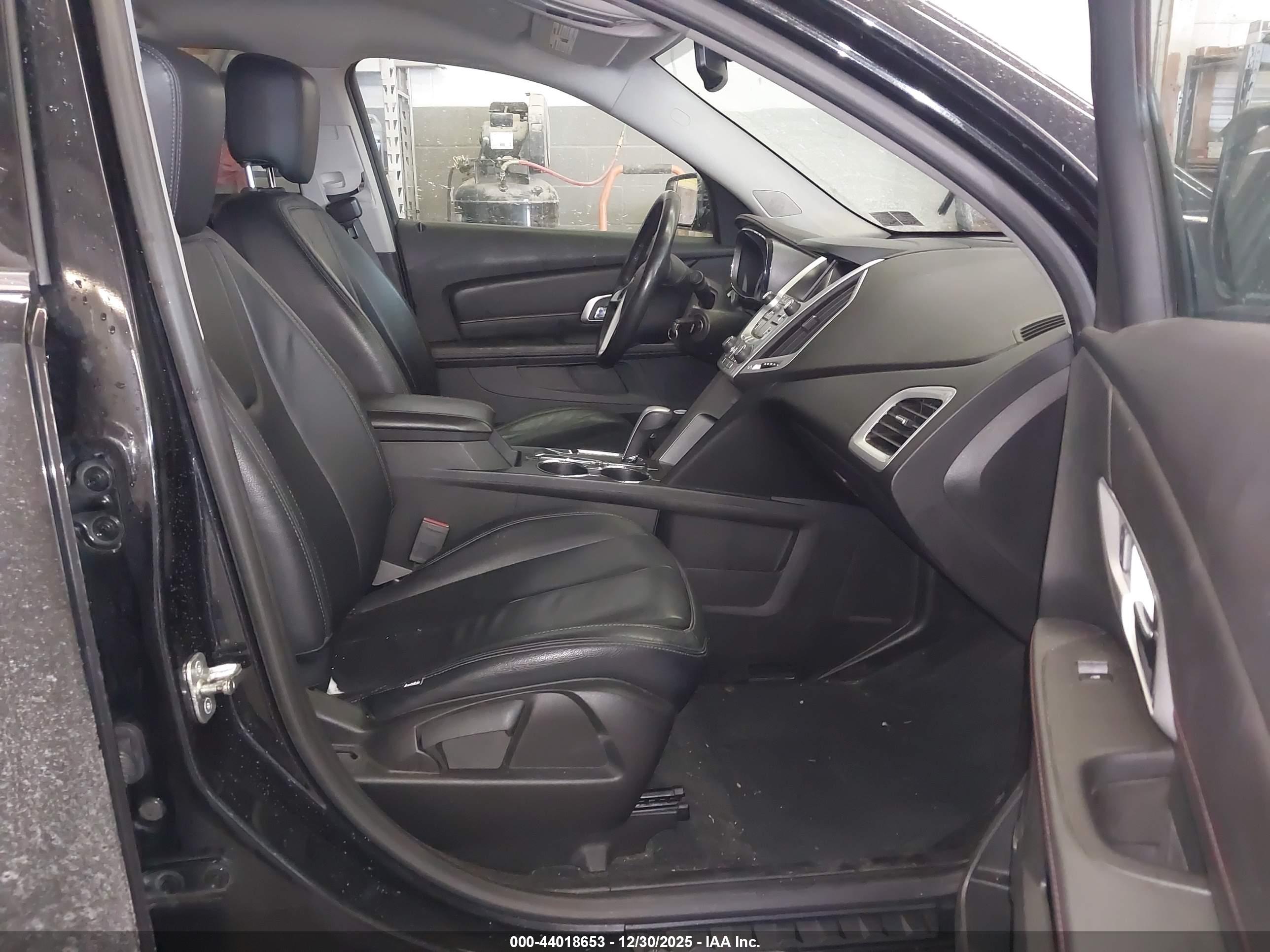 GMC TERRAIN image 5