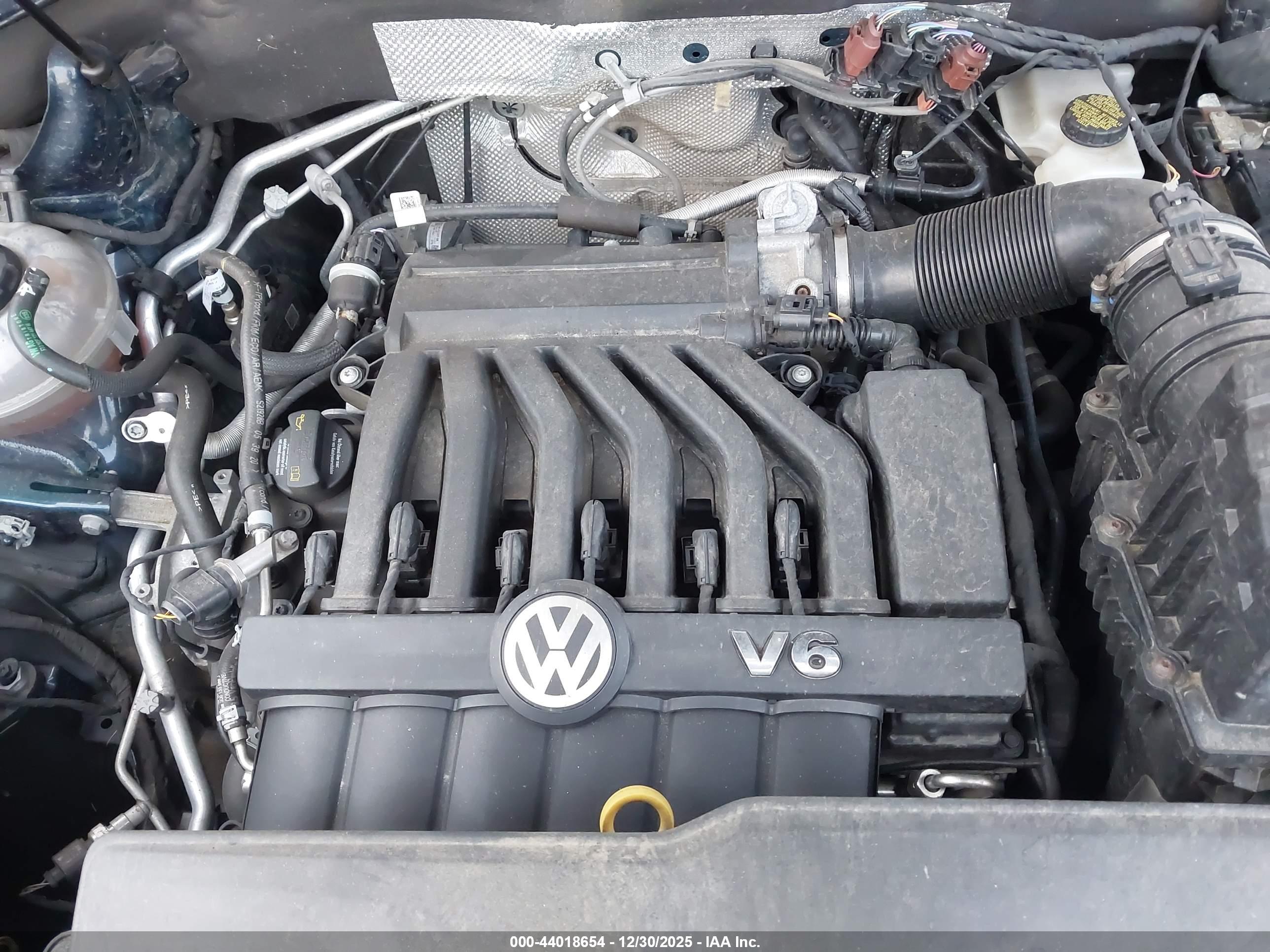 VOLKSWAGEN ATLAS image 10