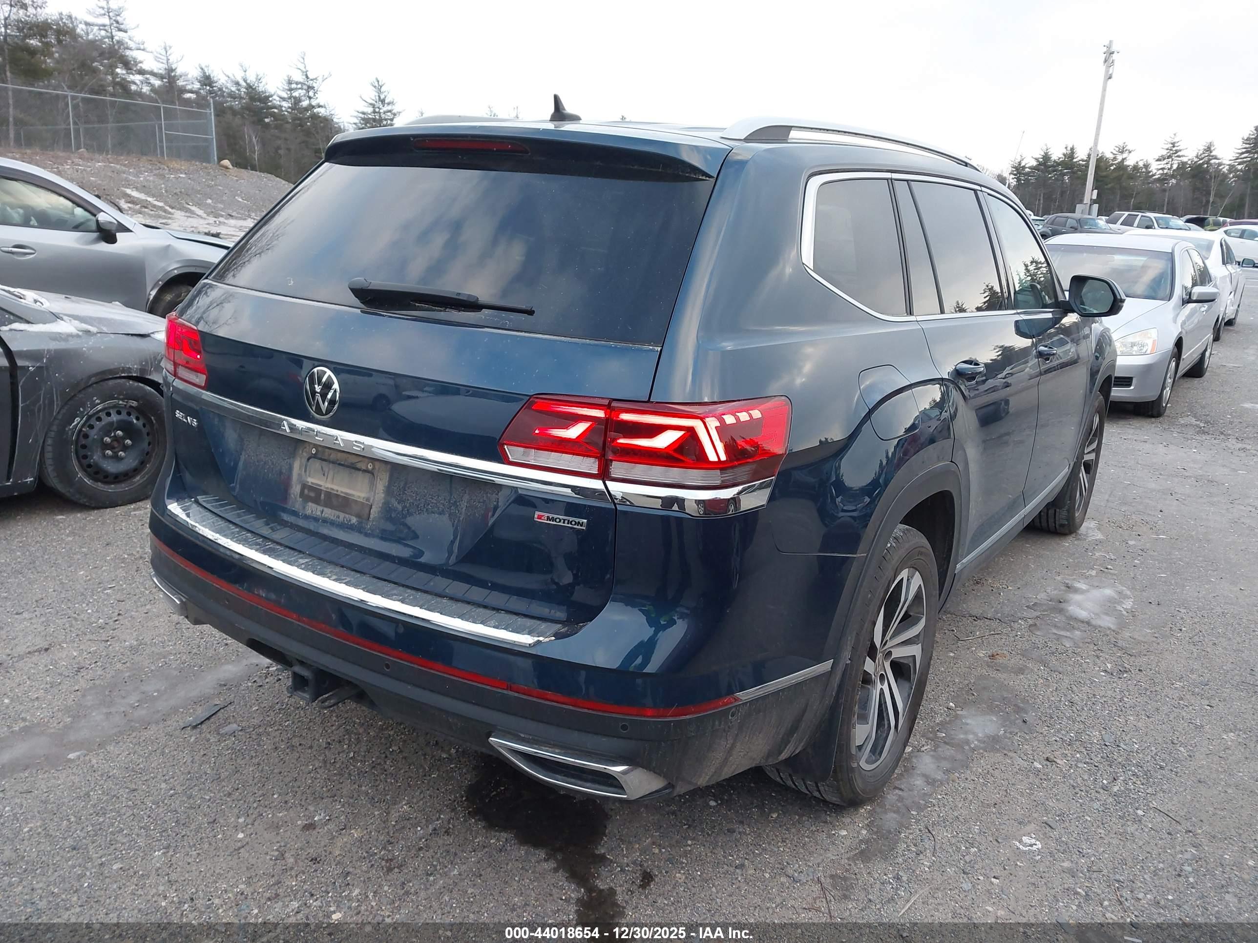 VOLKSWAGEN ATLAS image 4