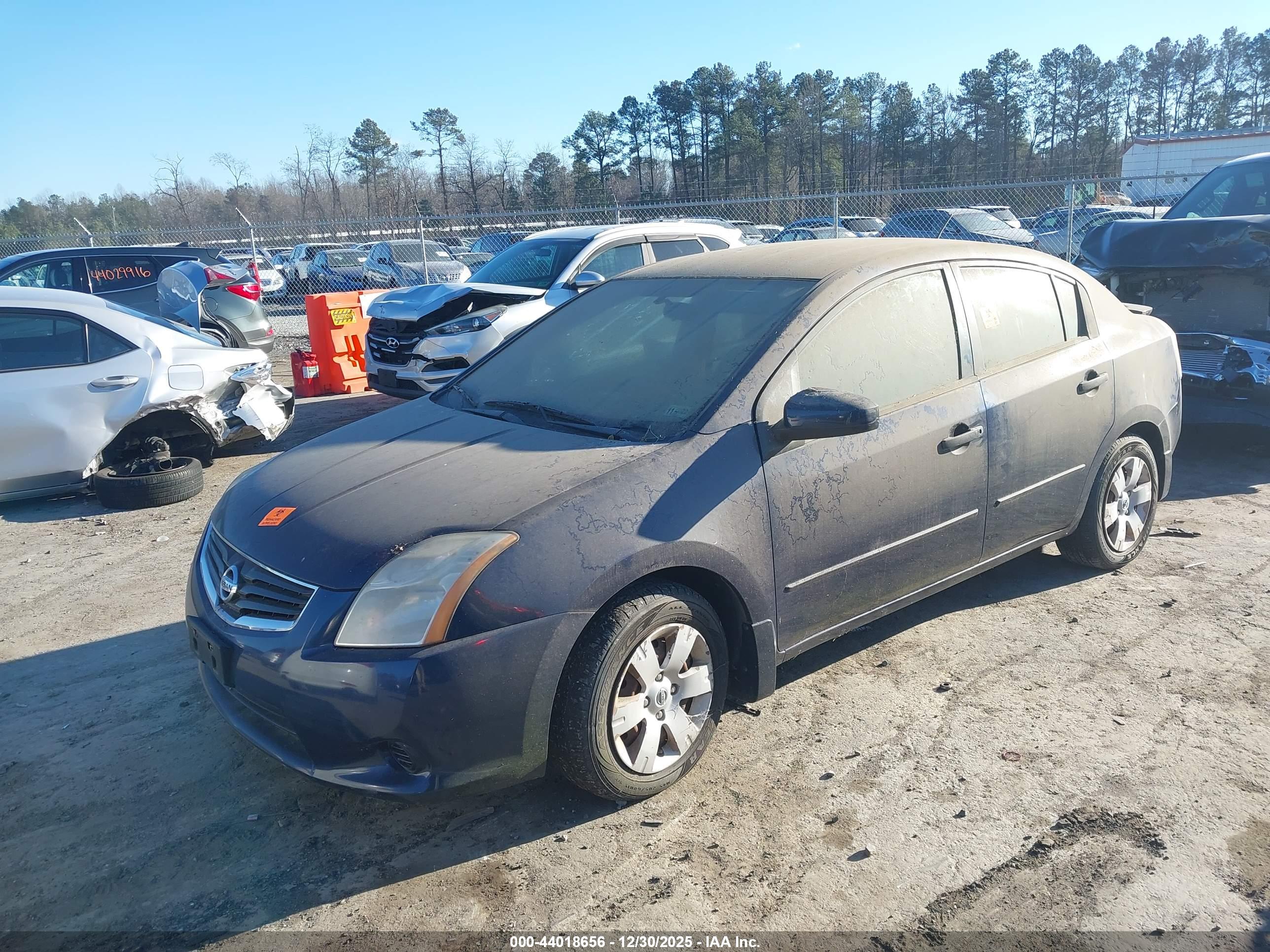 NISSAN SENTRA image 2