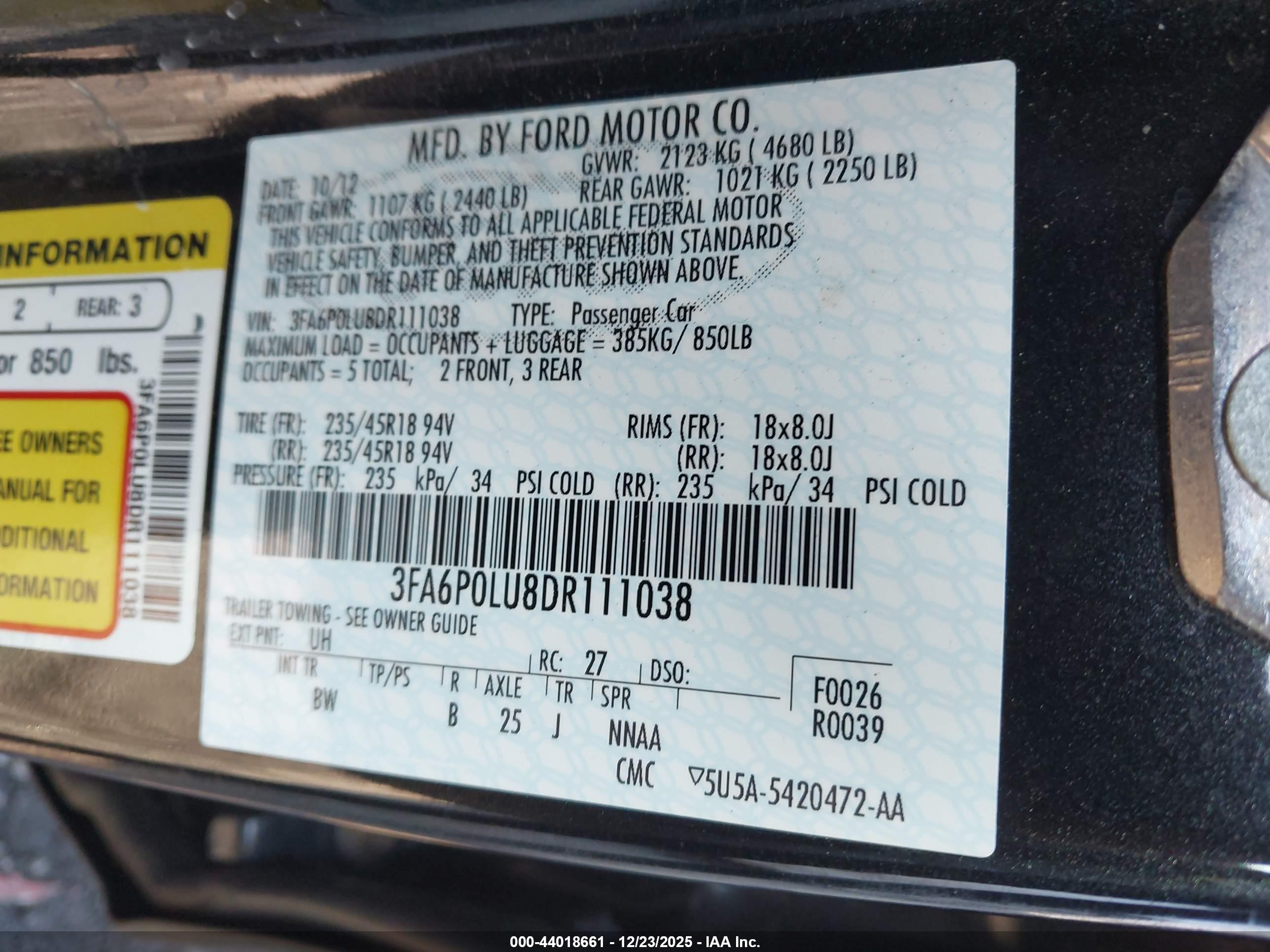 FORD FUSION image 9