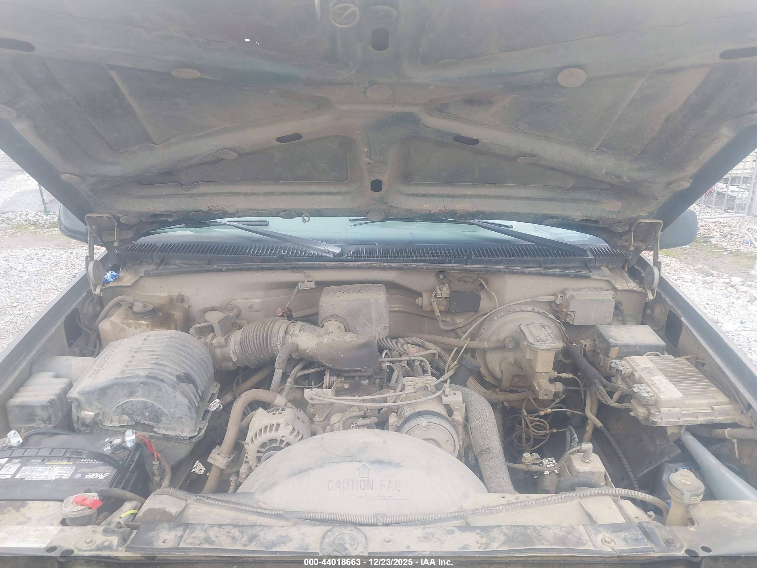 GMC YUKON image 10