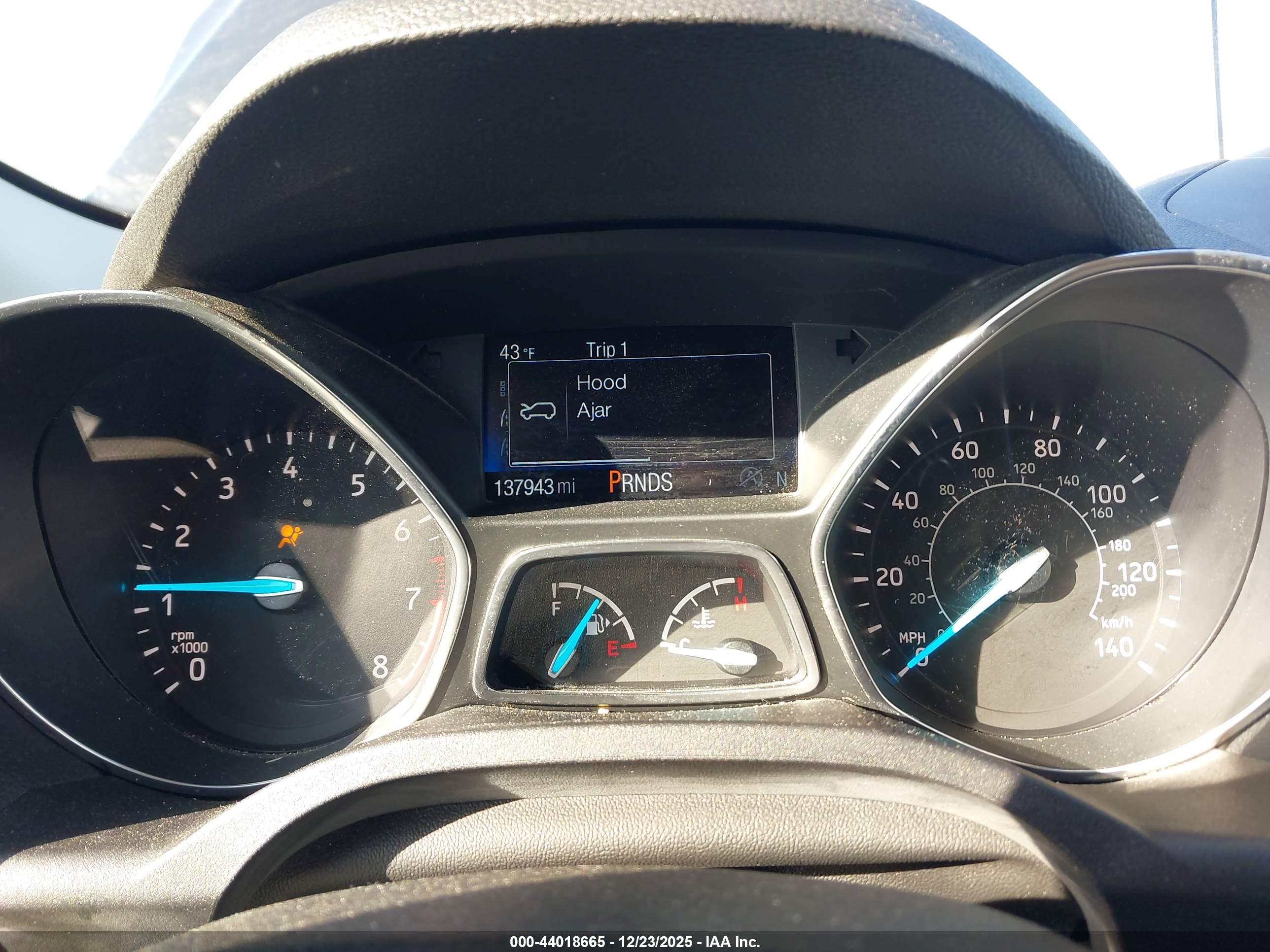FORD ESCAPE image 7