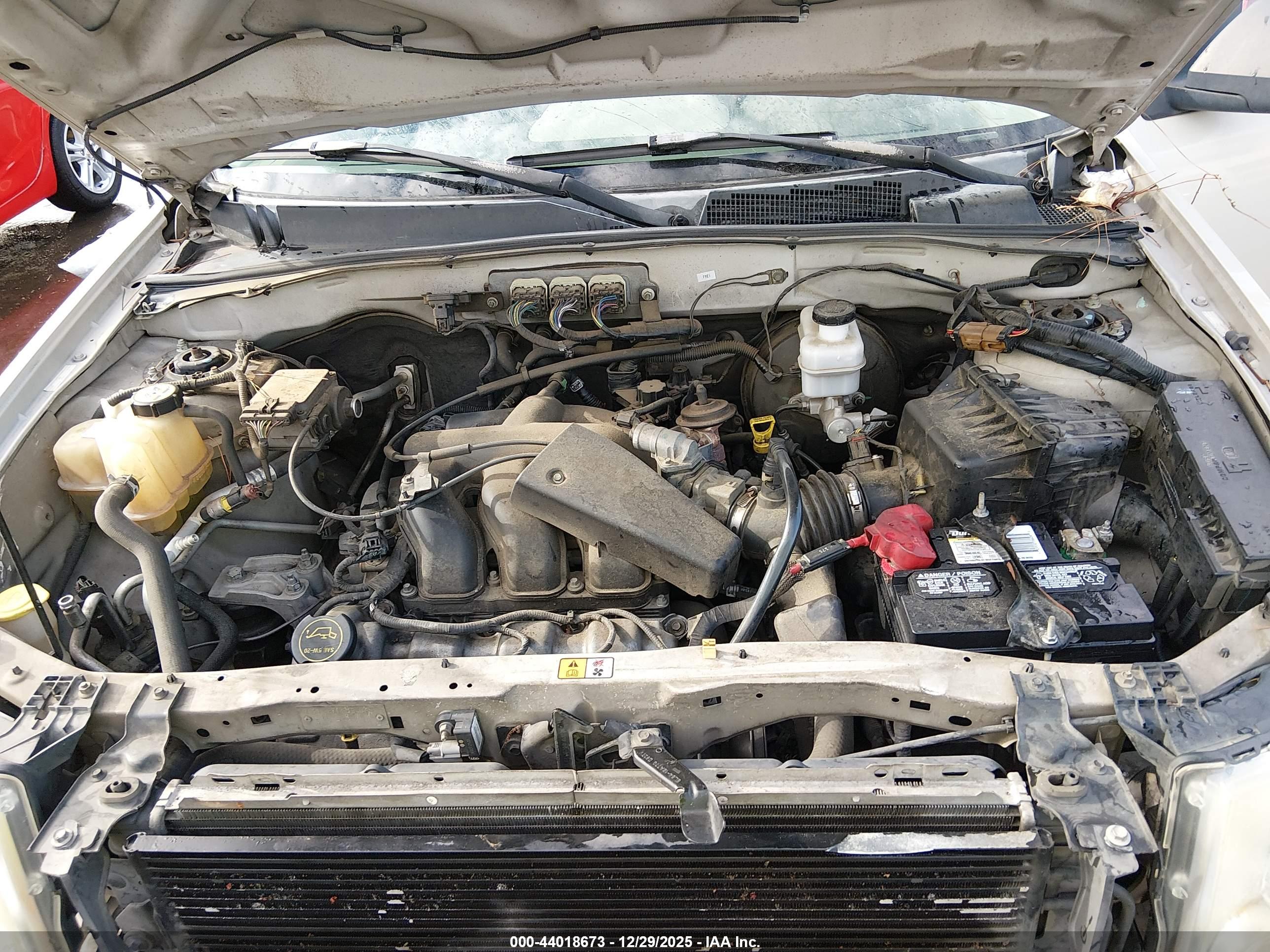 FORD ESCAPE image 10
