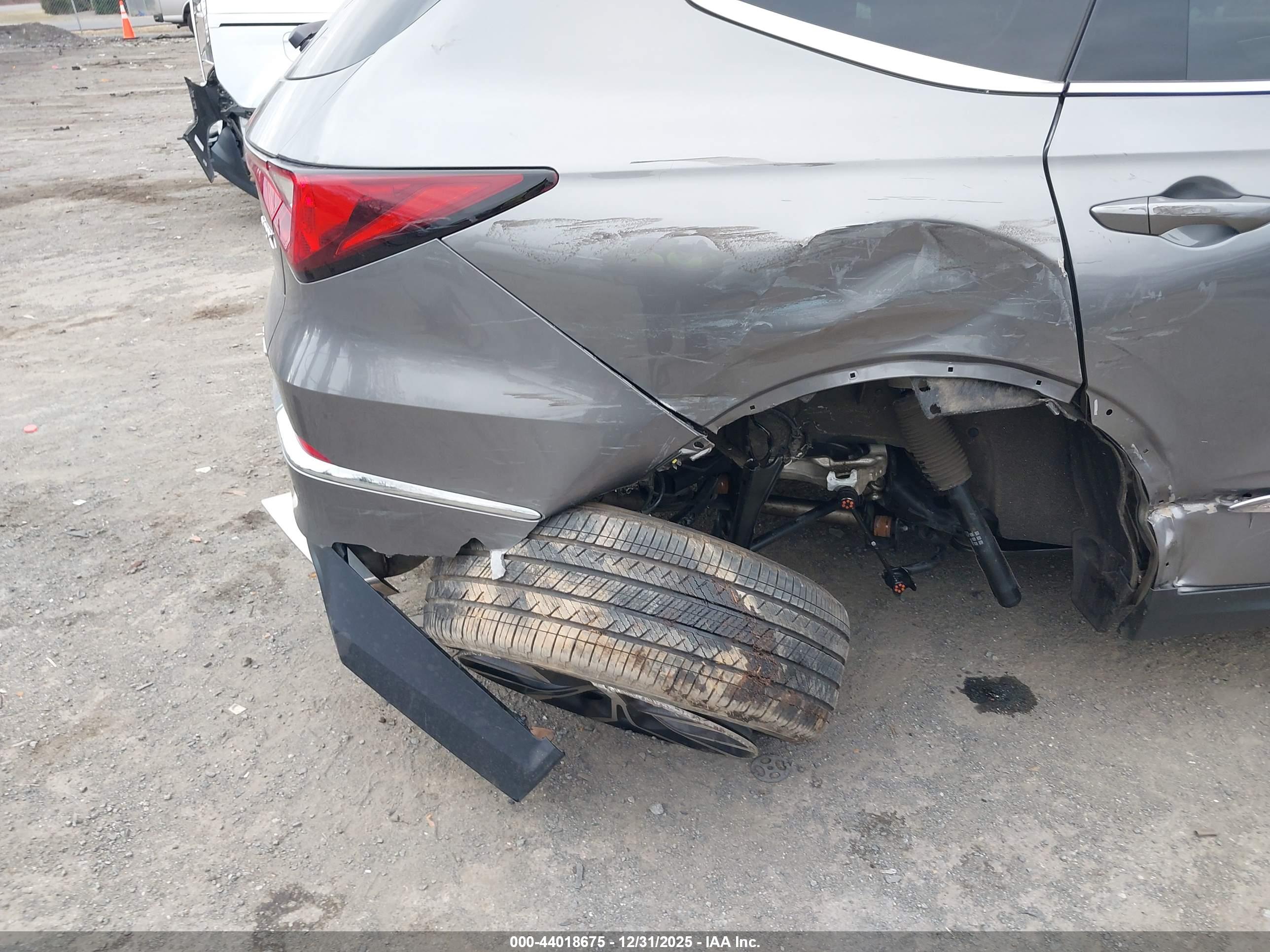 ACURA MDX image 6