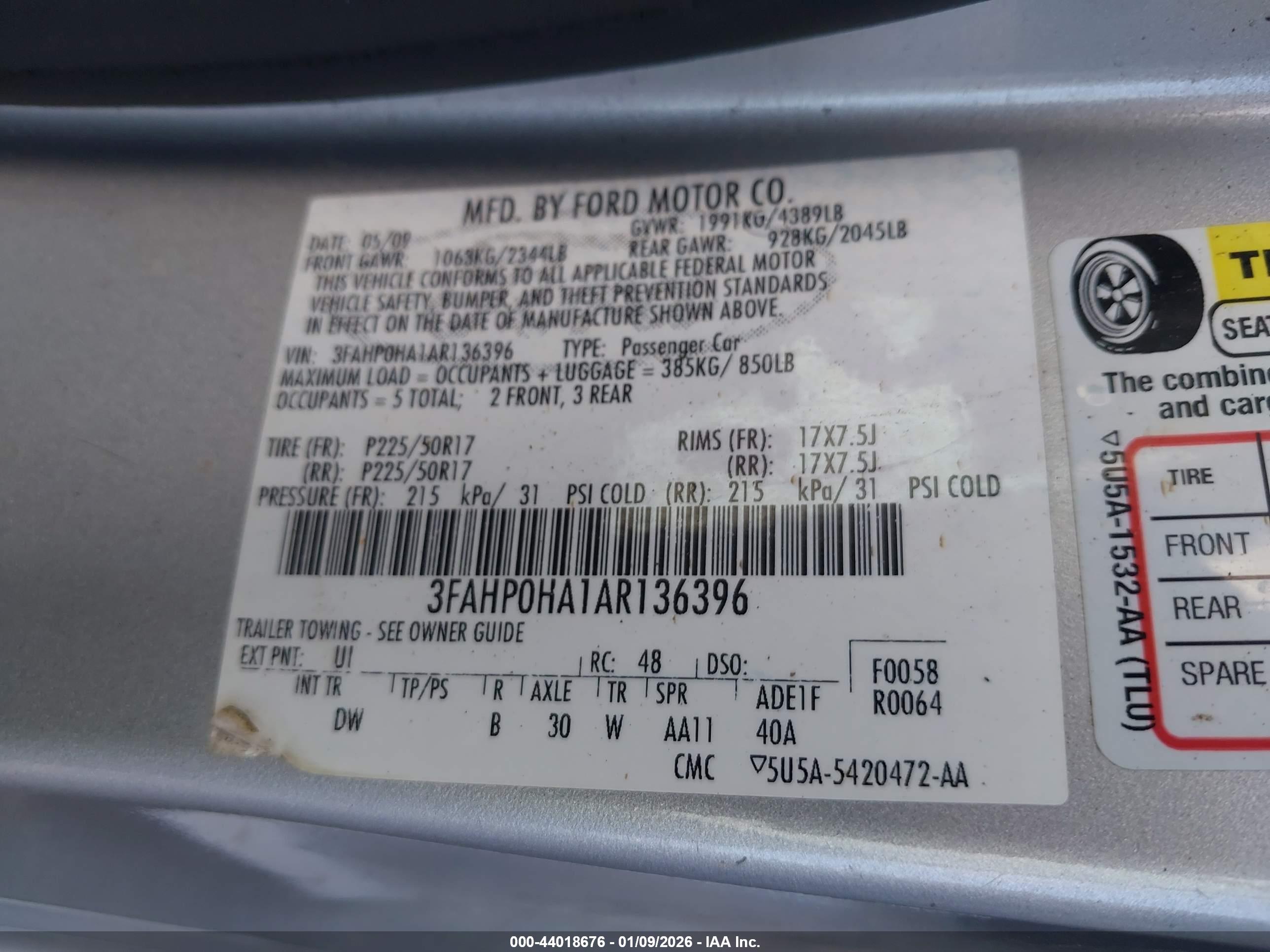 FORD FUSION image 9