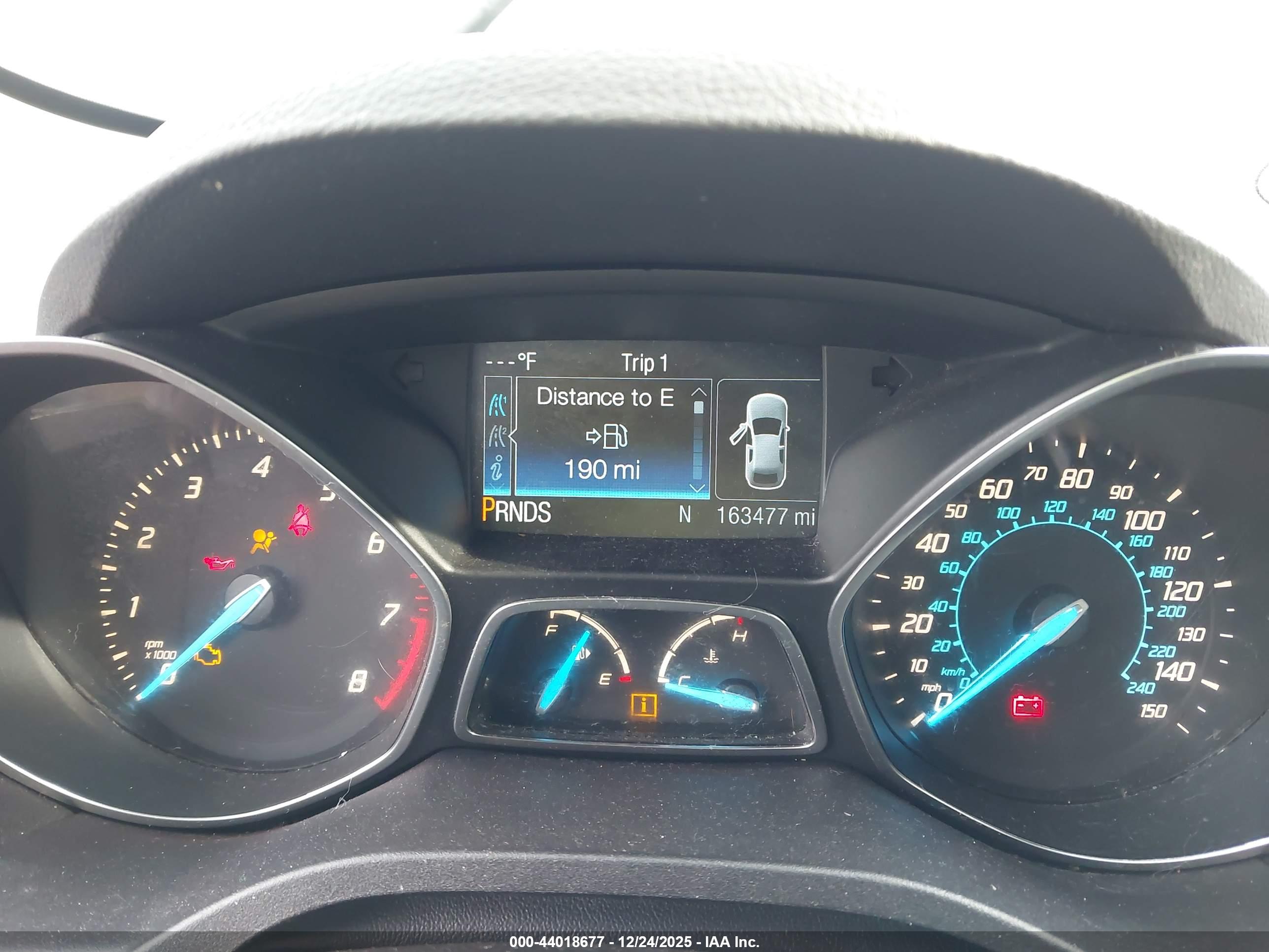 FORD ESCAPE image 7
