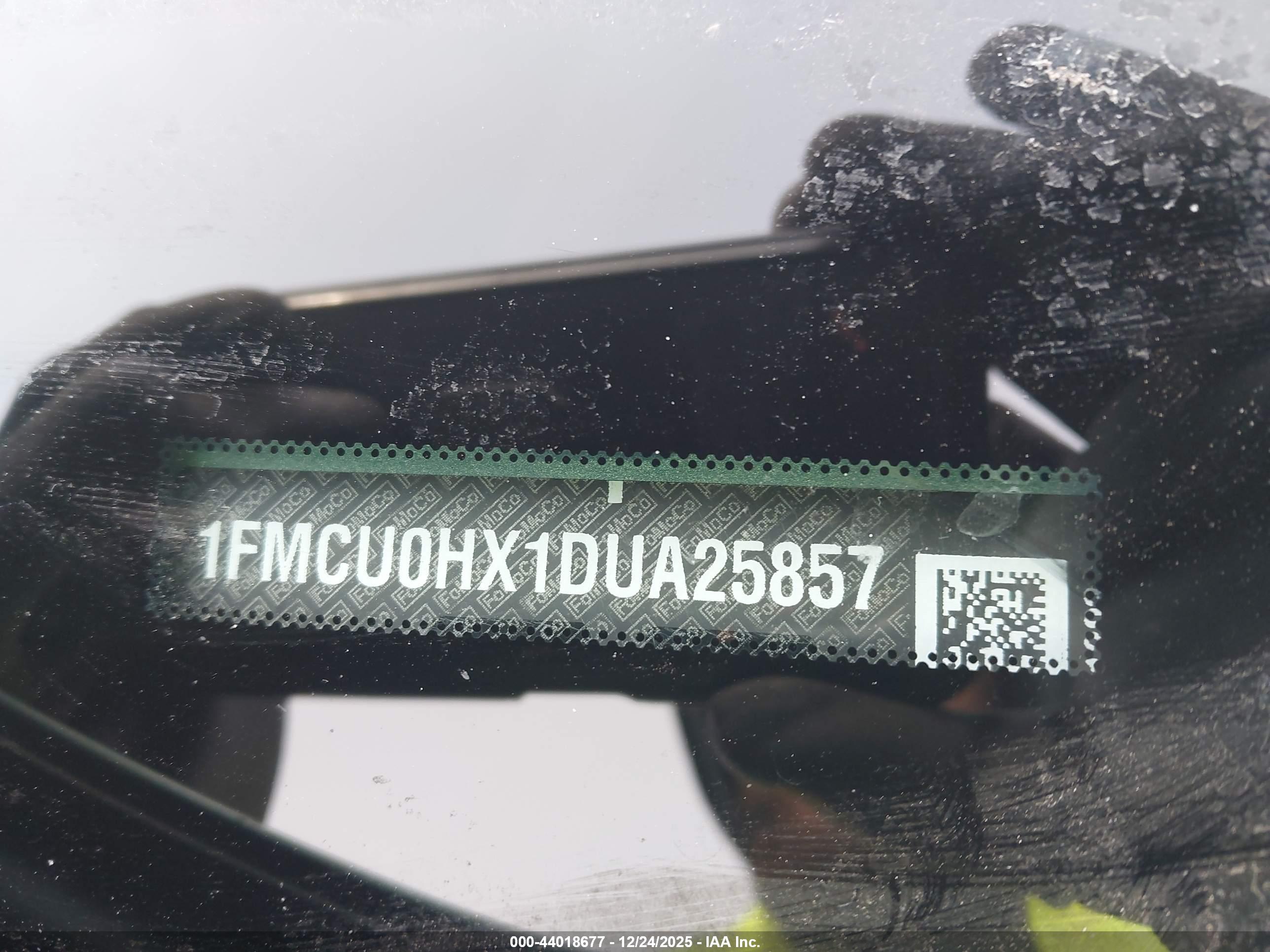 FORD ESCAPE image 9