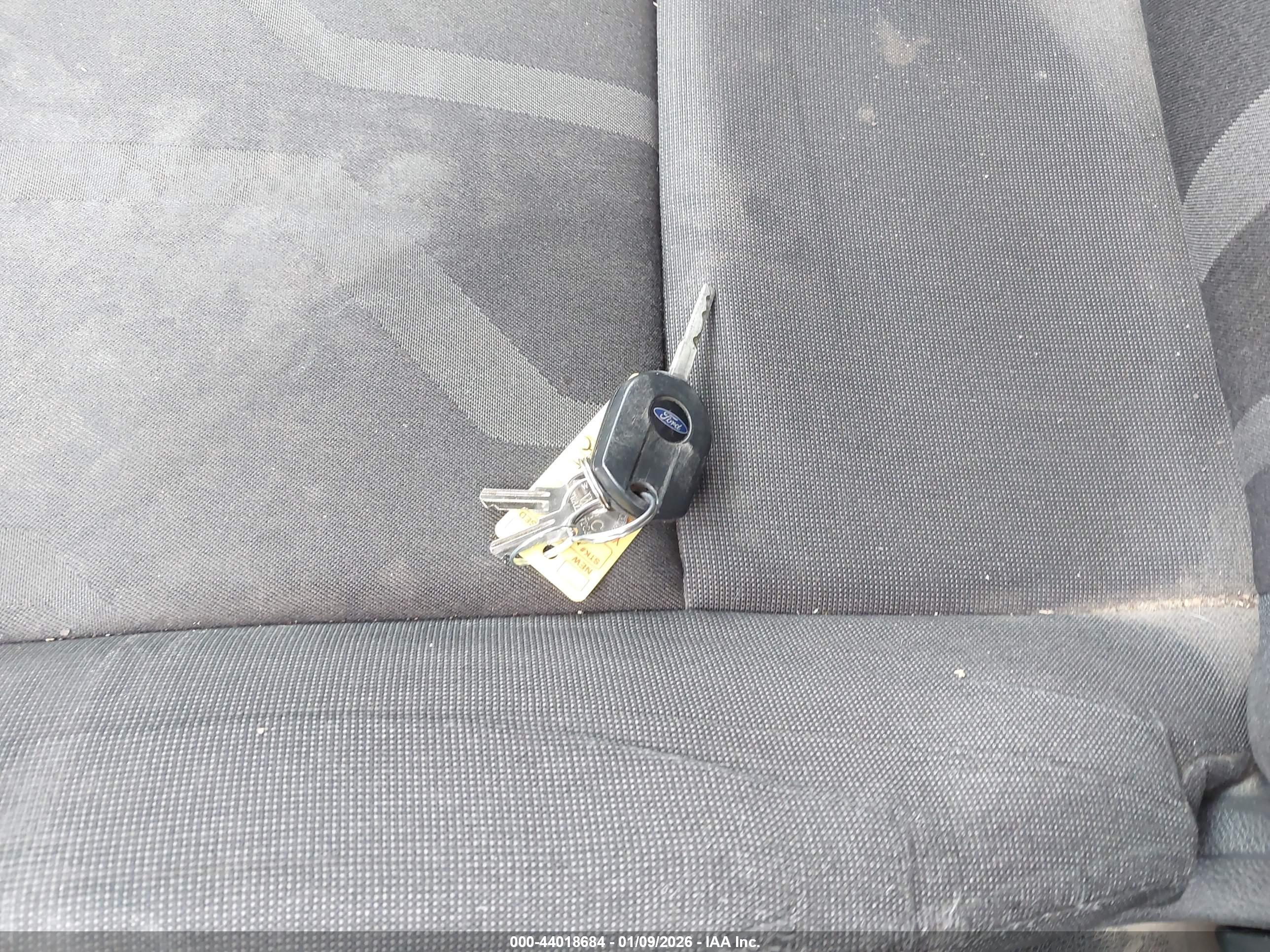 FORD TRANSIT image 11