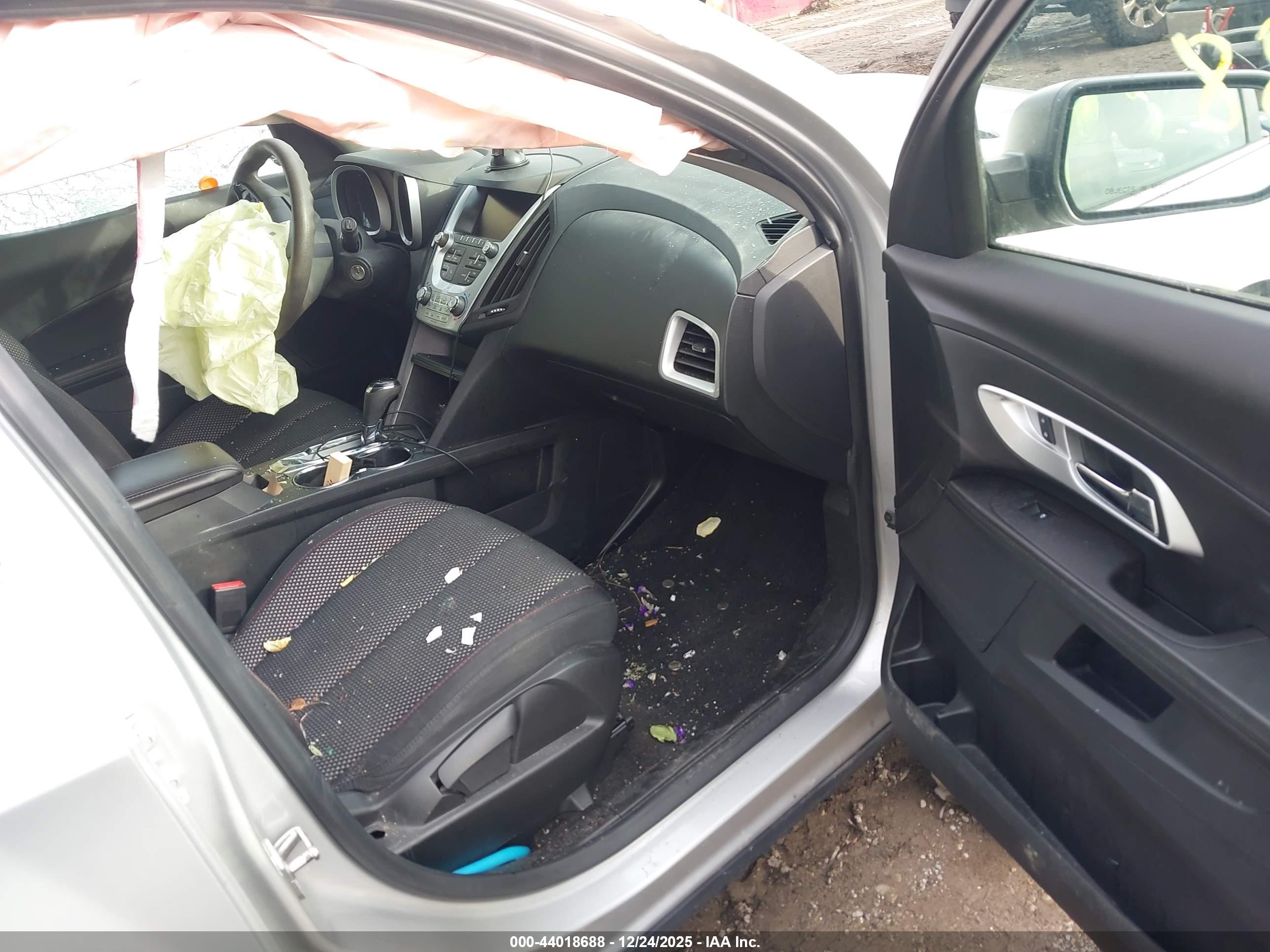 CHEVROLET EQUINOX image 5