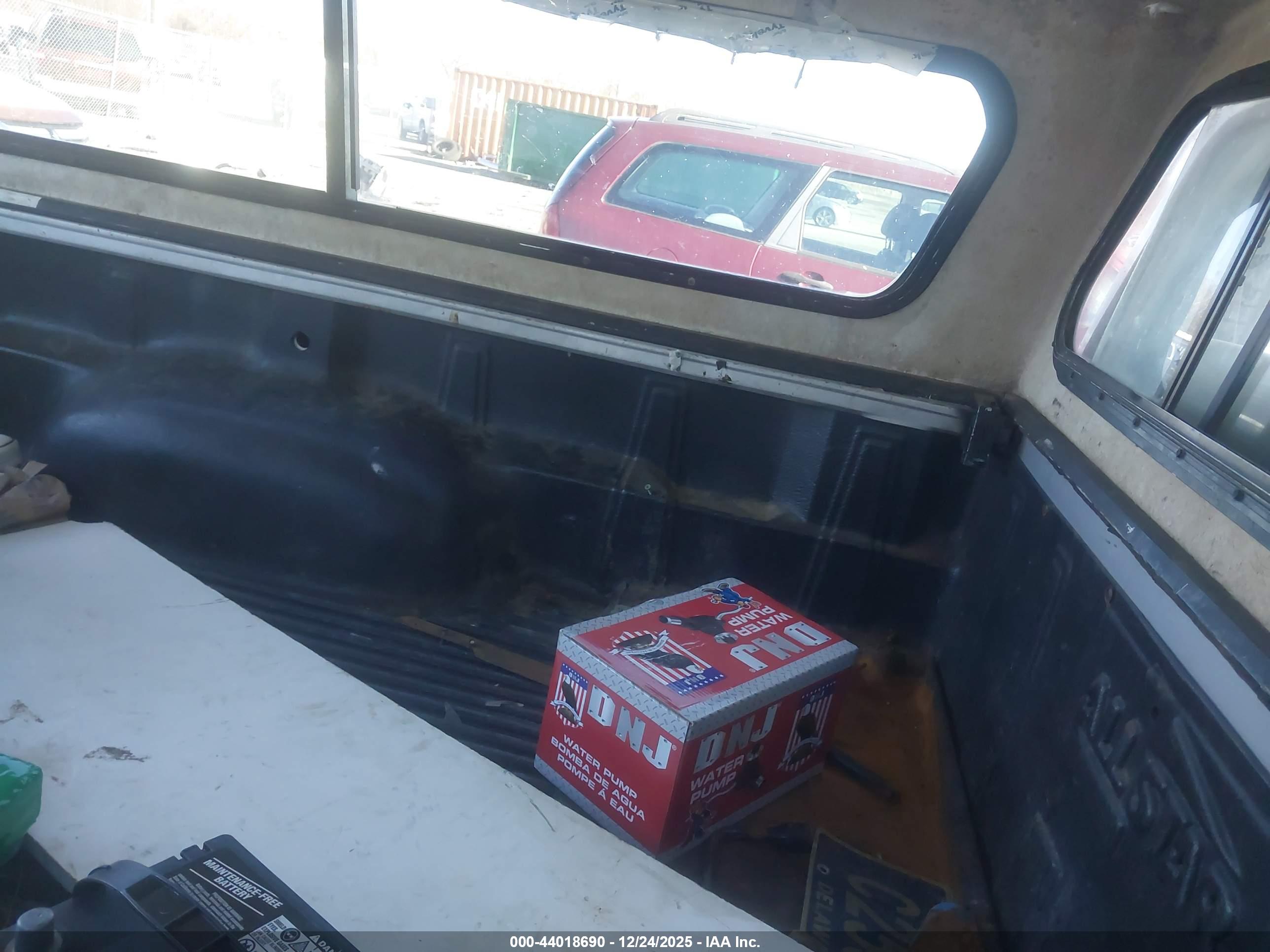 FORD RANGER image 8